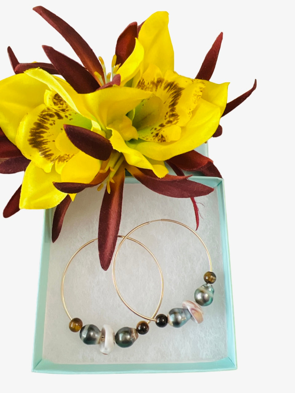 Double Puka Shell Hoops