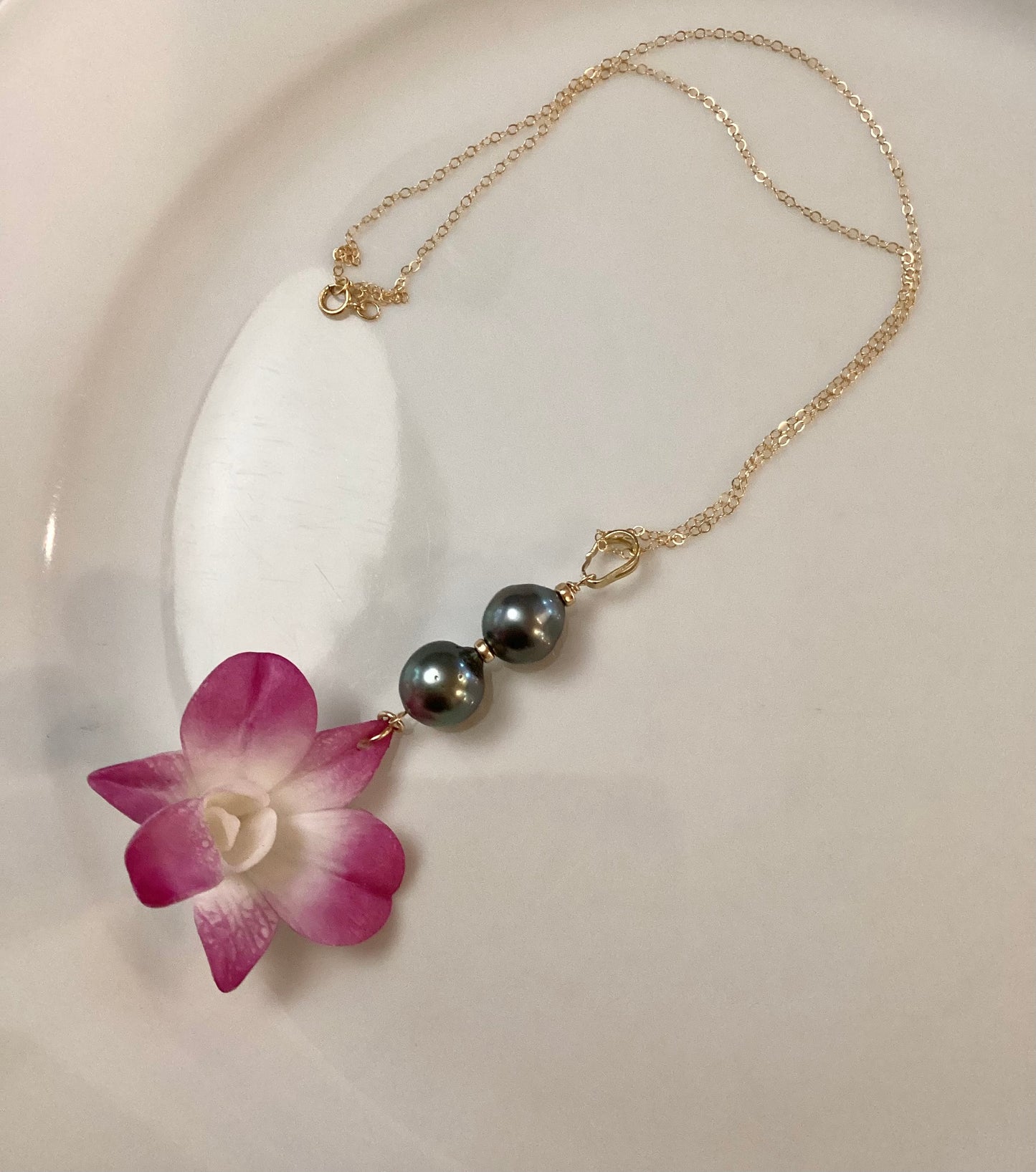 Orchid & Tahitian Necklace