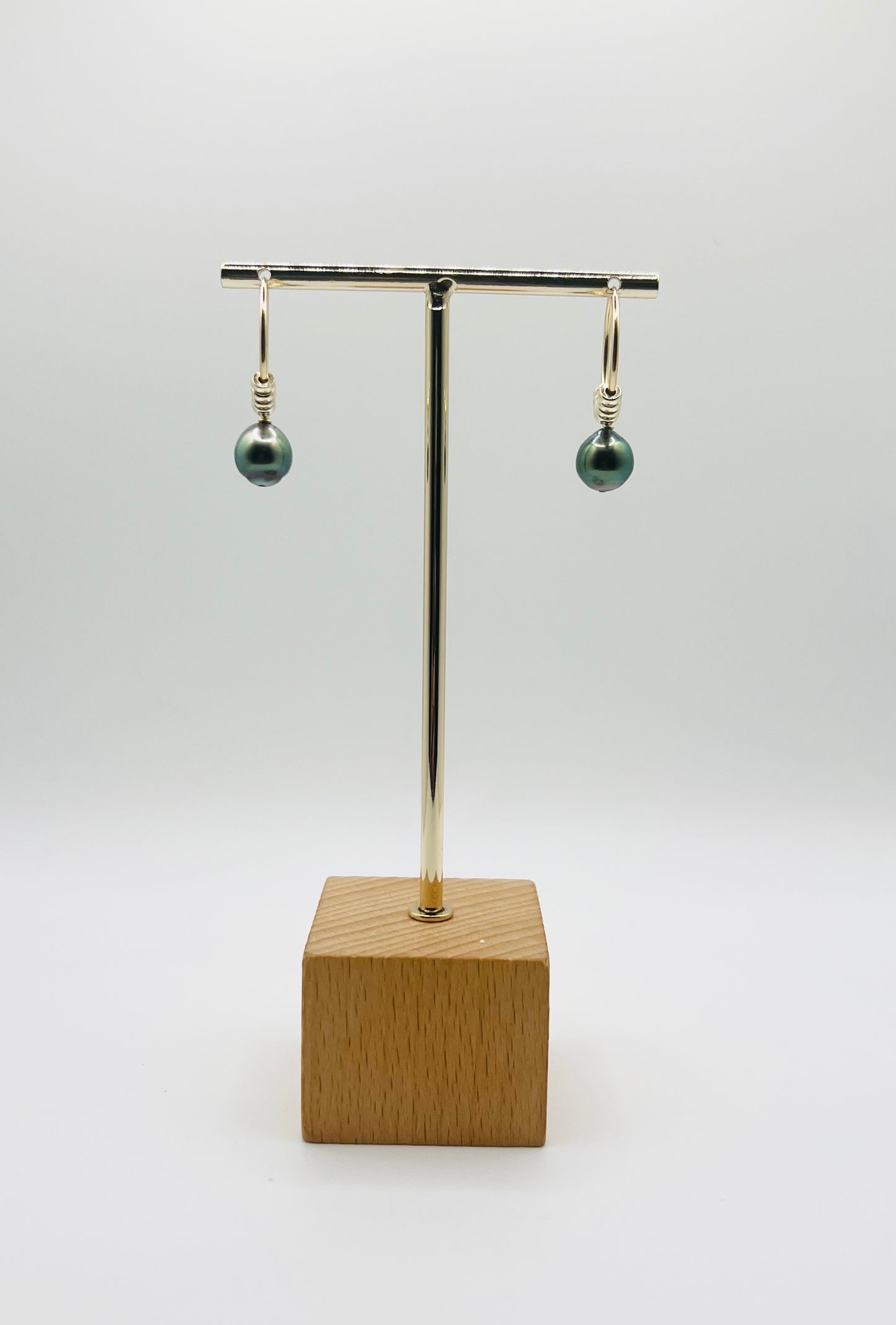 Jungle Green Tahitian Pearl Fringe Hoop Earrings