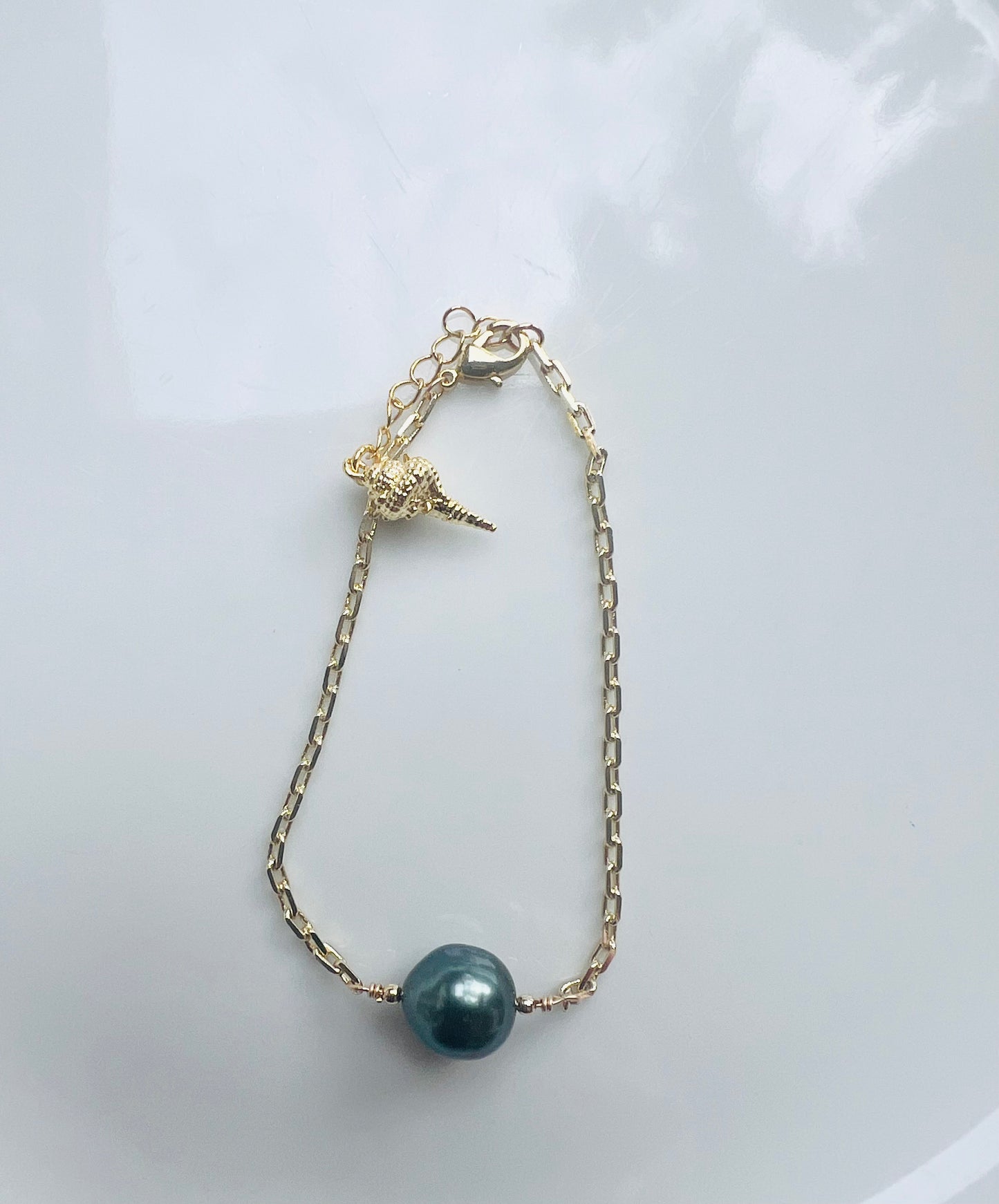 Jungle Green Tahitian Chain Bracelet