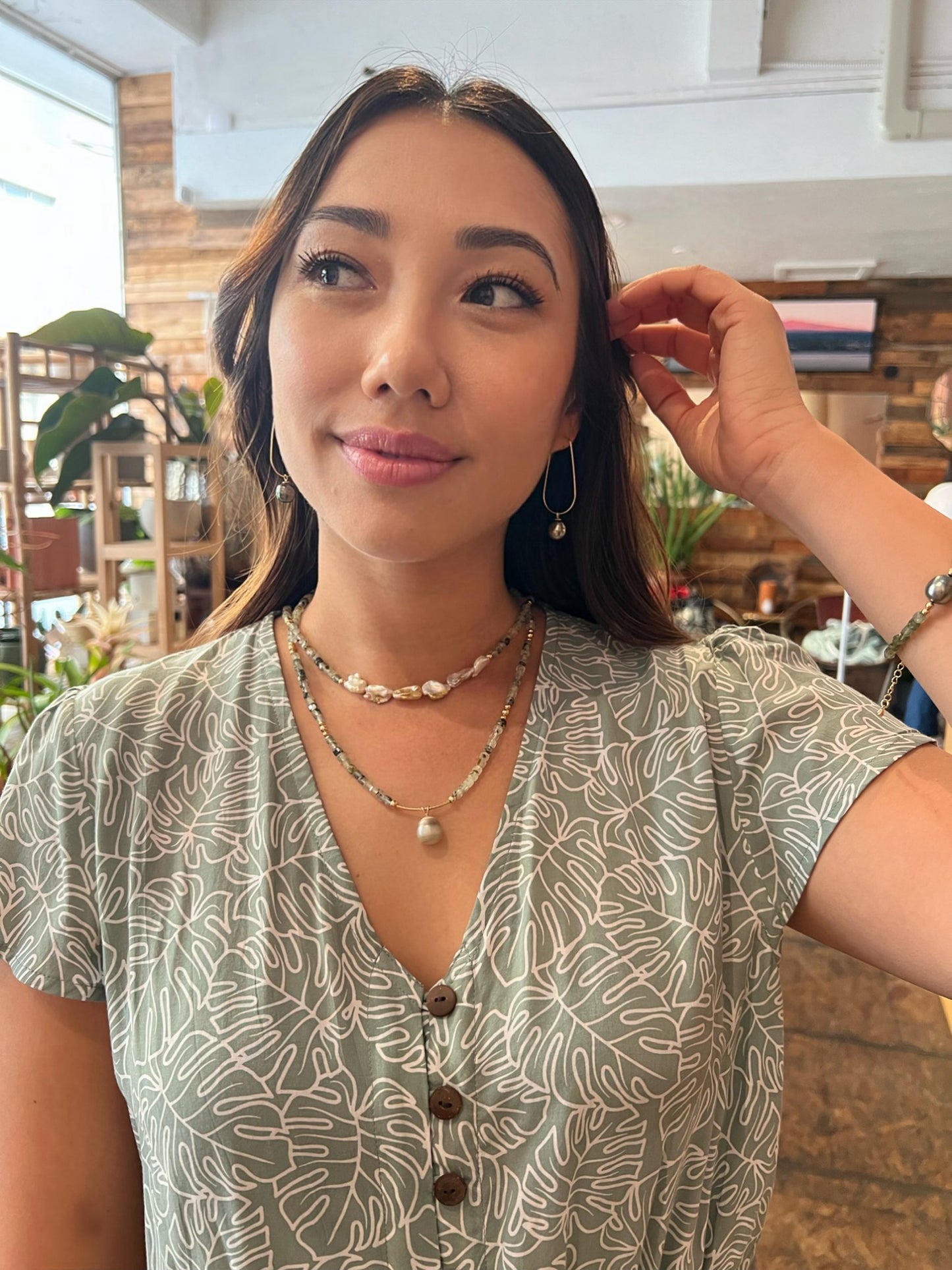Tahitian Pearl Prehnite Necklace