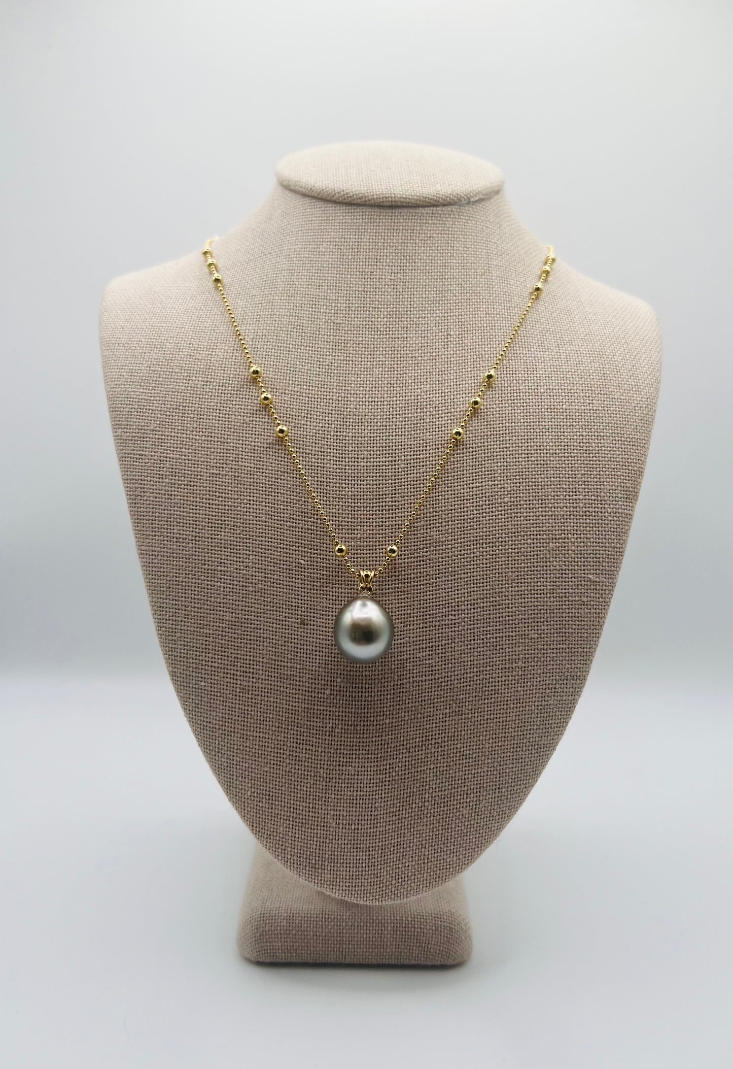 Old Money Necklace