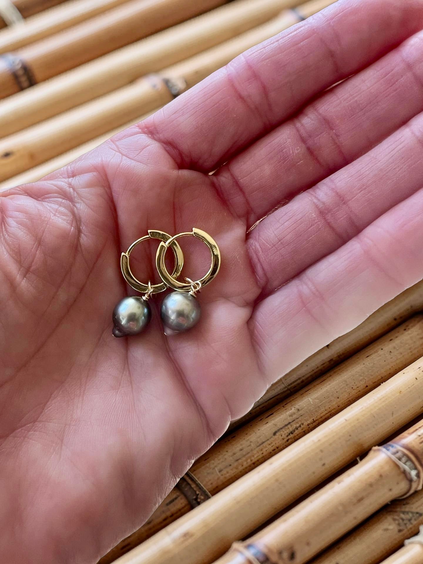 Day Trip Earrings - White