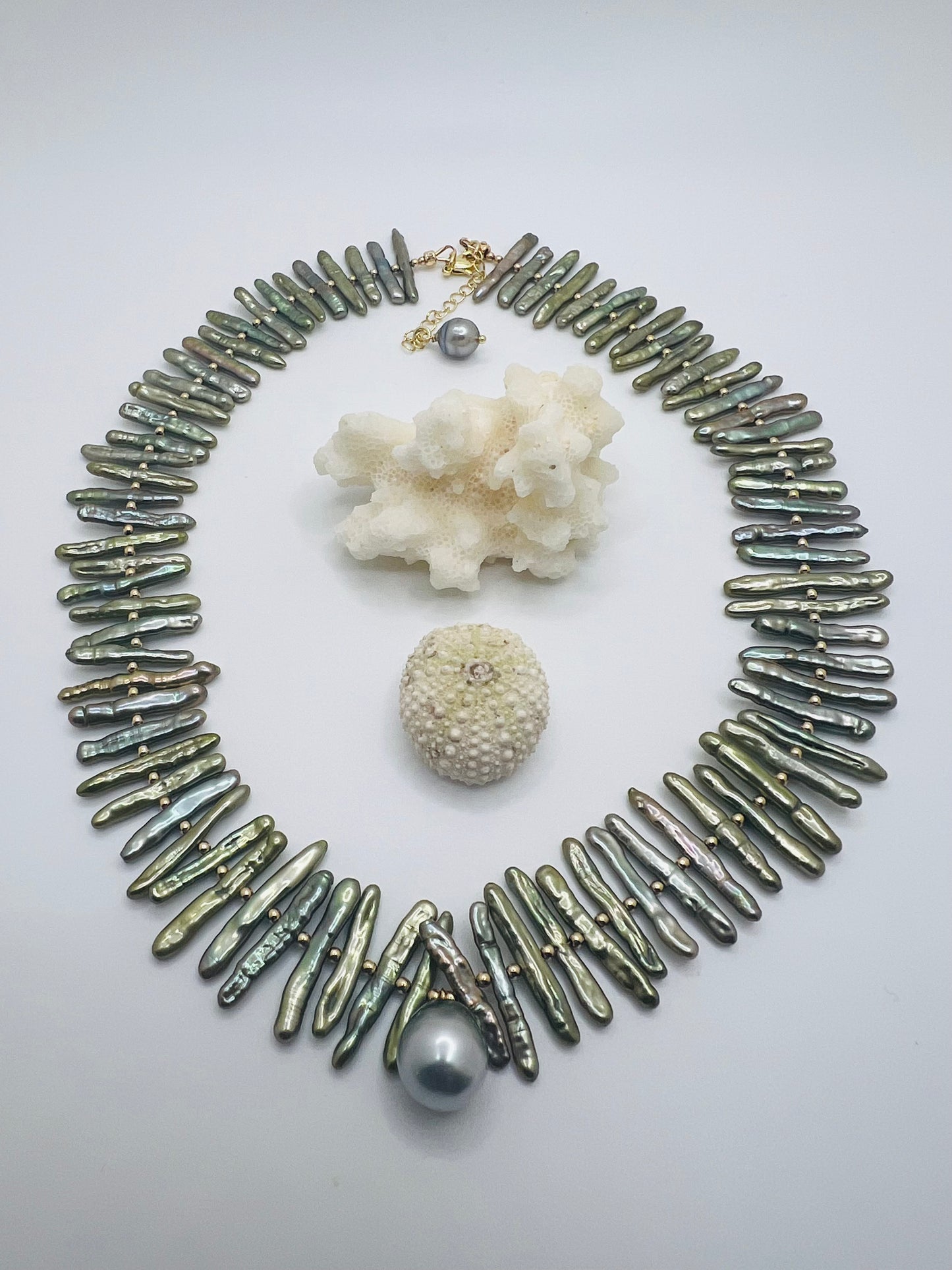 Limu Tahitian Necklace