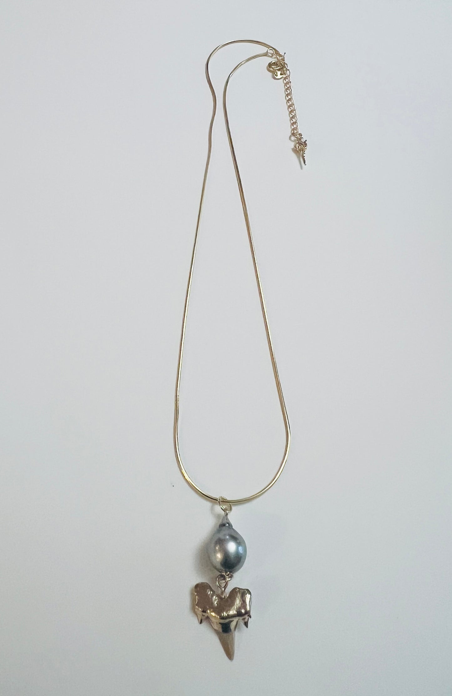 Mano Tahitian Pendant Necklace