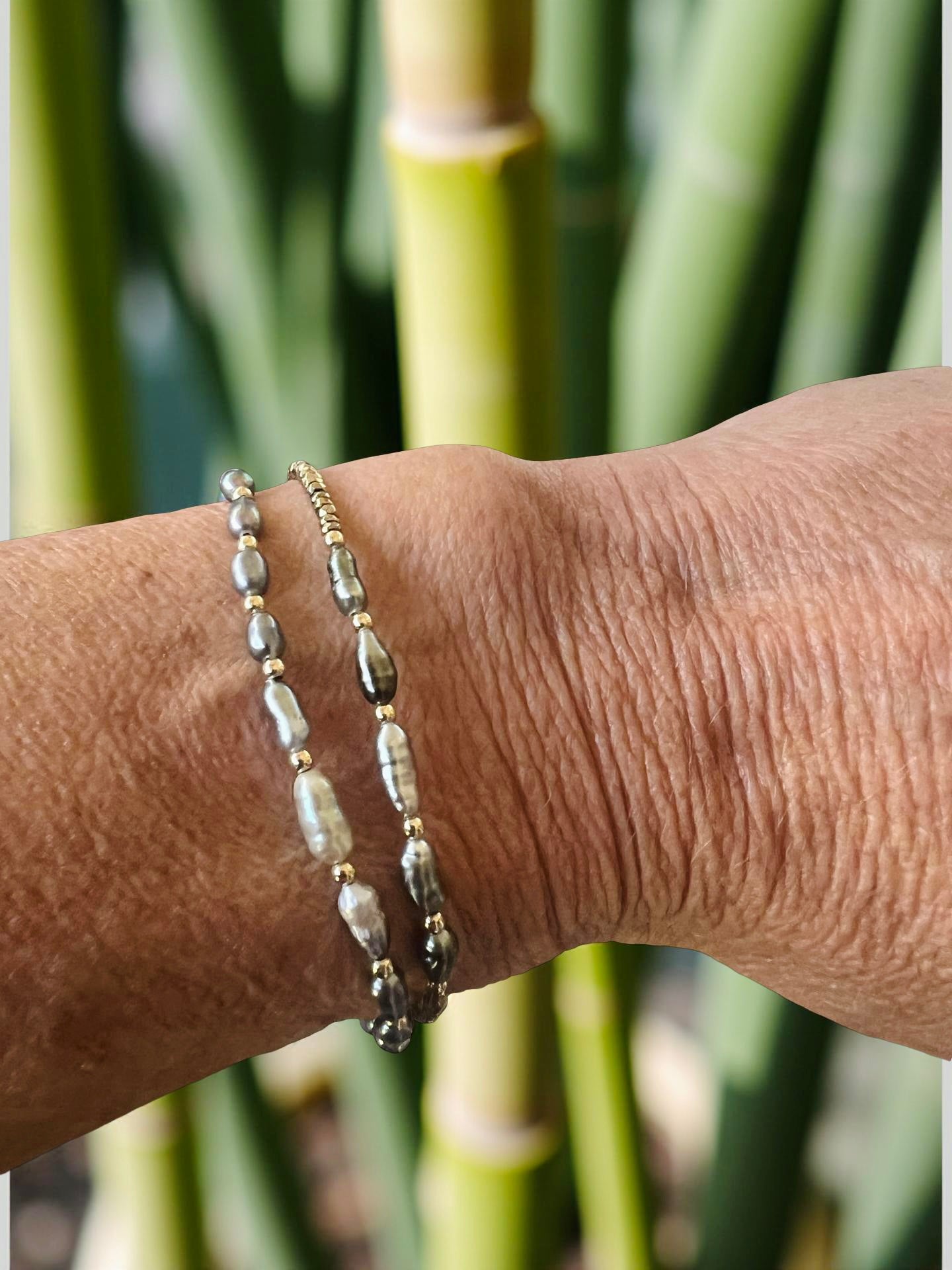 Tahitian Keshi & Hematite Bracelet