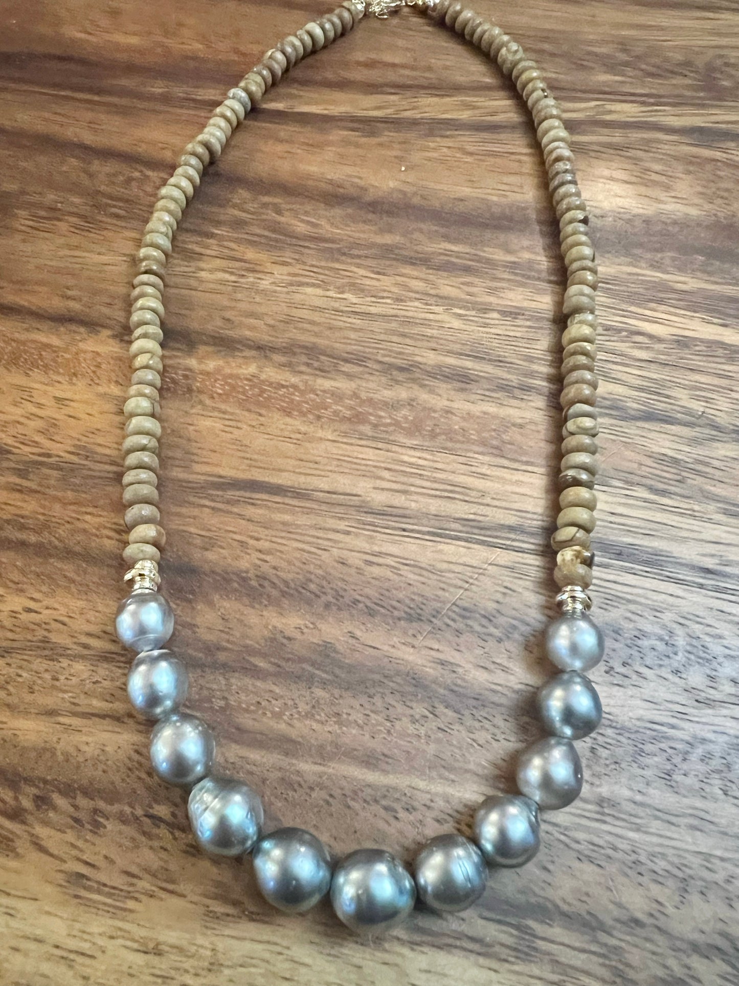 Picture This Necklace - Tahitian