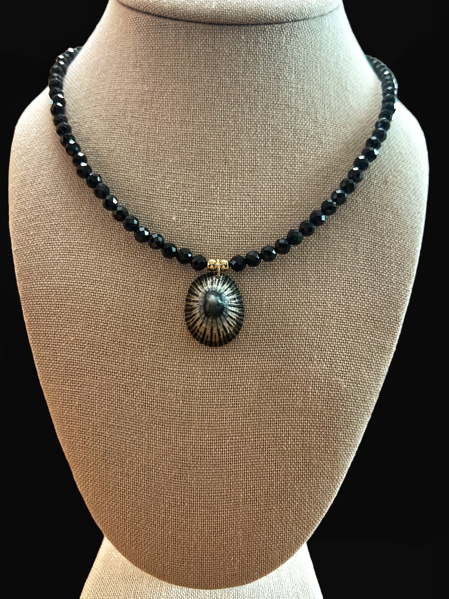 Opihi Spinal Necklace