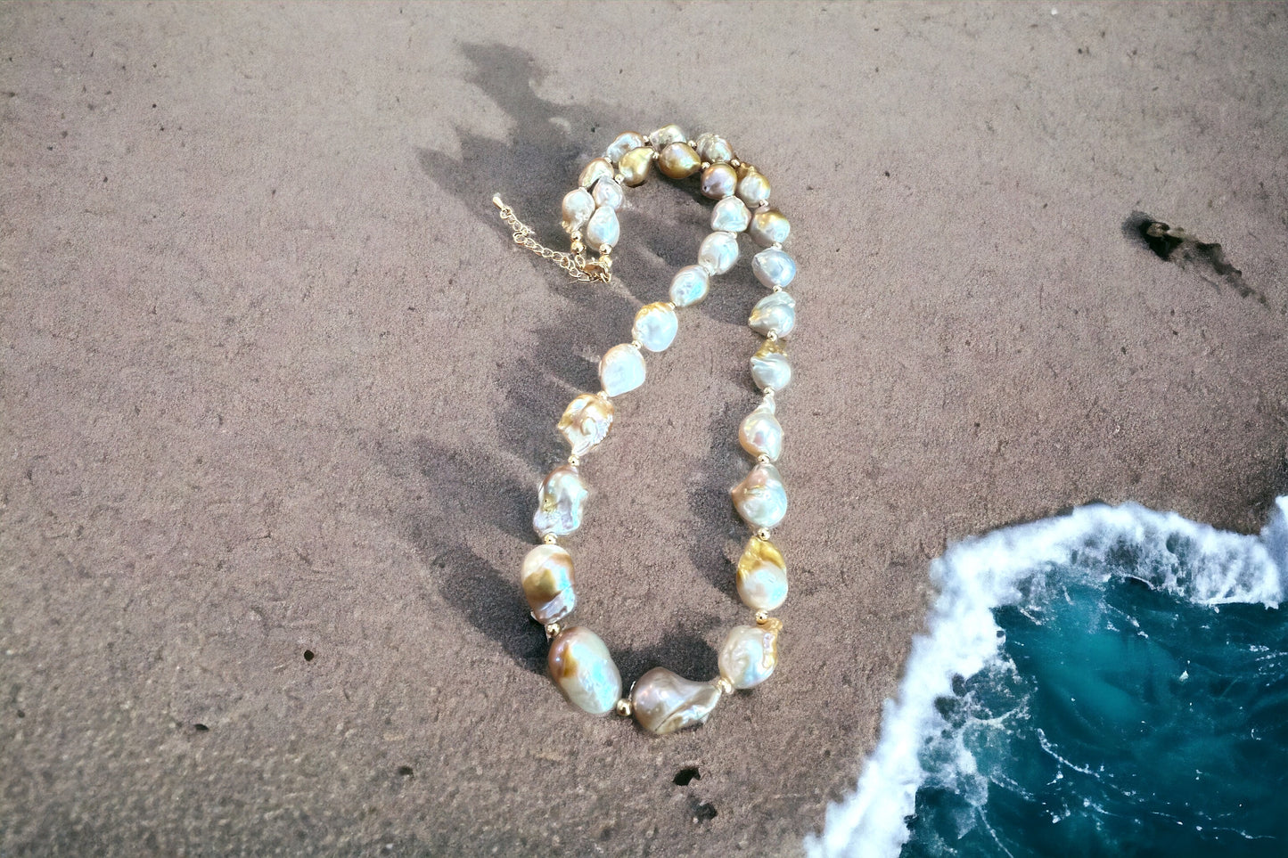 Pond Slime Pearl Necklace - Large