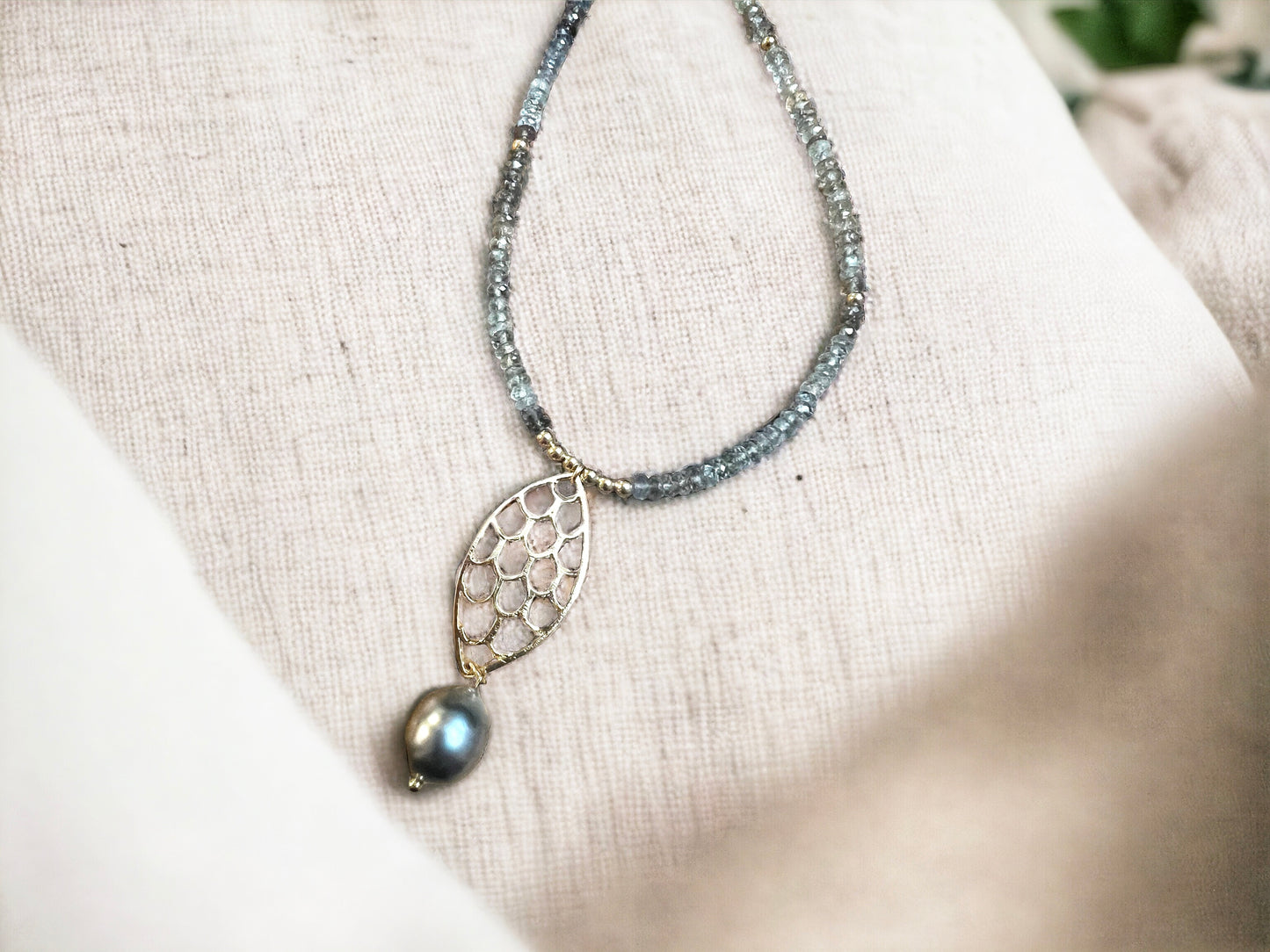 Tahitian Aquamarine Pendant Necklace