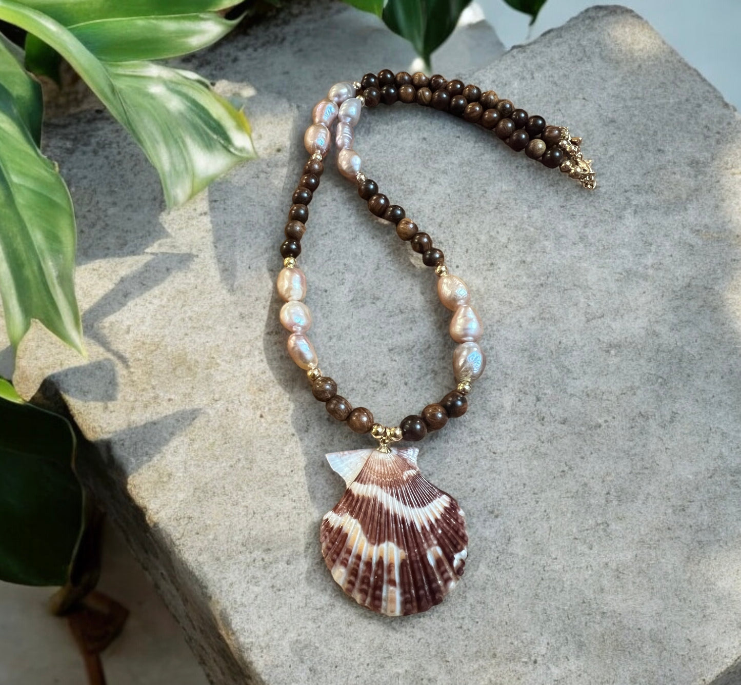 Tranquebar Scallop Shell & Pearl Necklace
