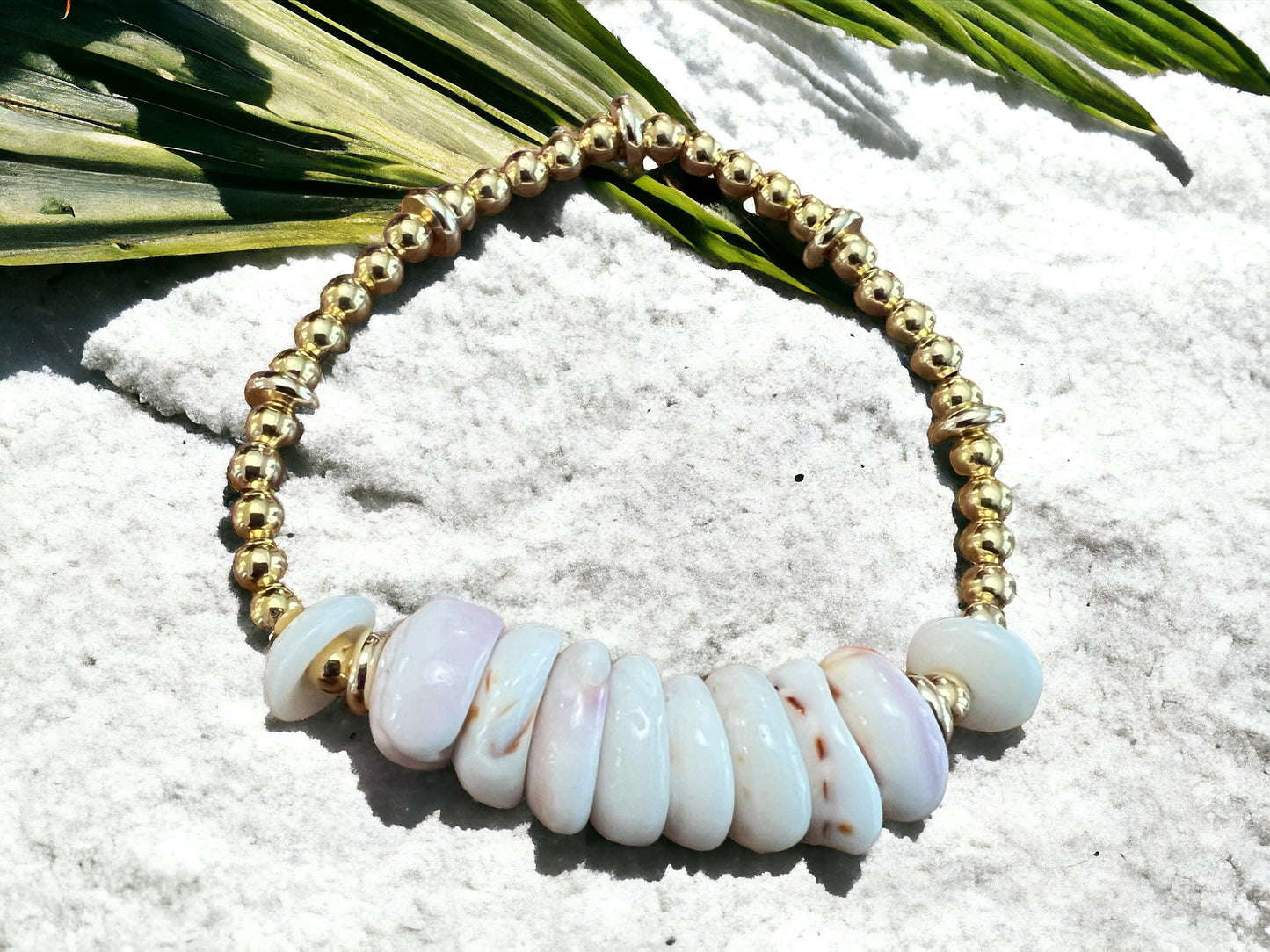 Chunky Puka Shell & Gold Stretch Bracelet