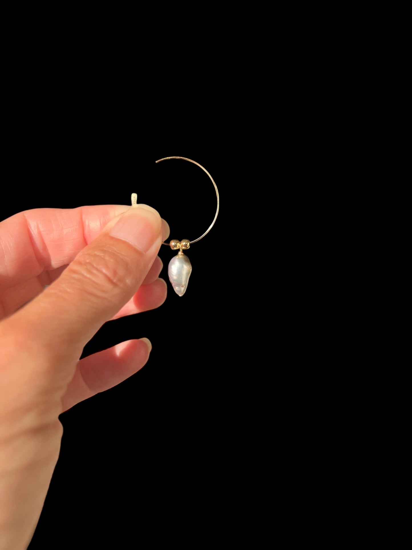 Modern Keshi Hoops