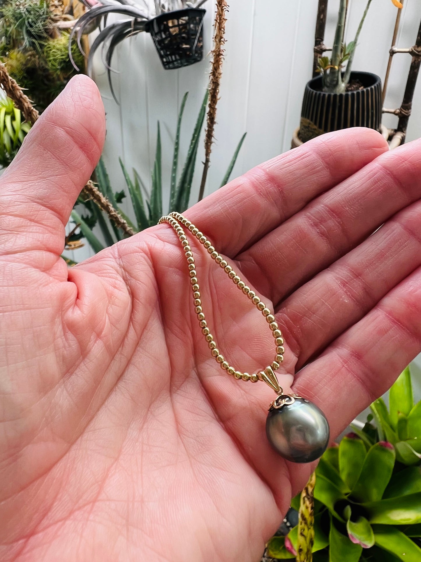 Makana Choker
