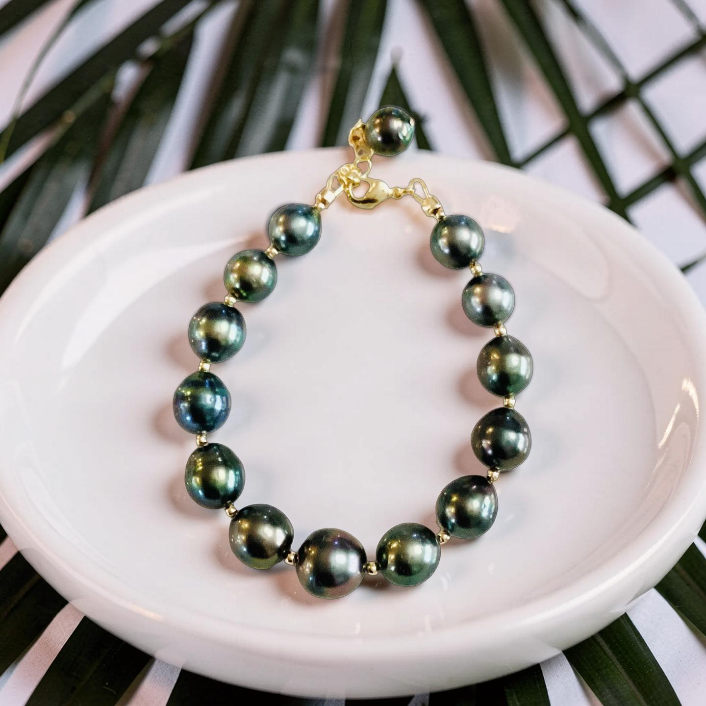 Jungle Green Tahitian Pearl Bracelet