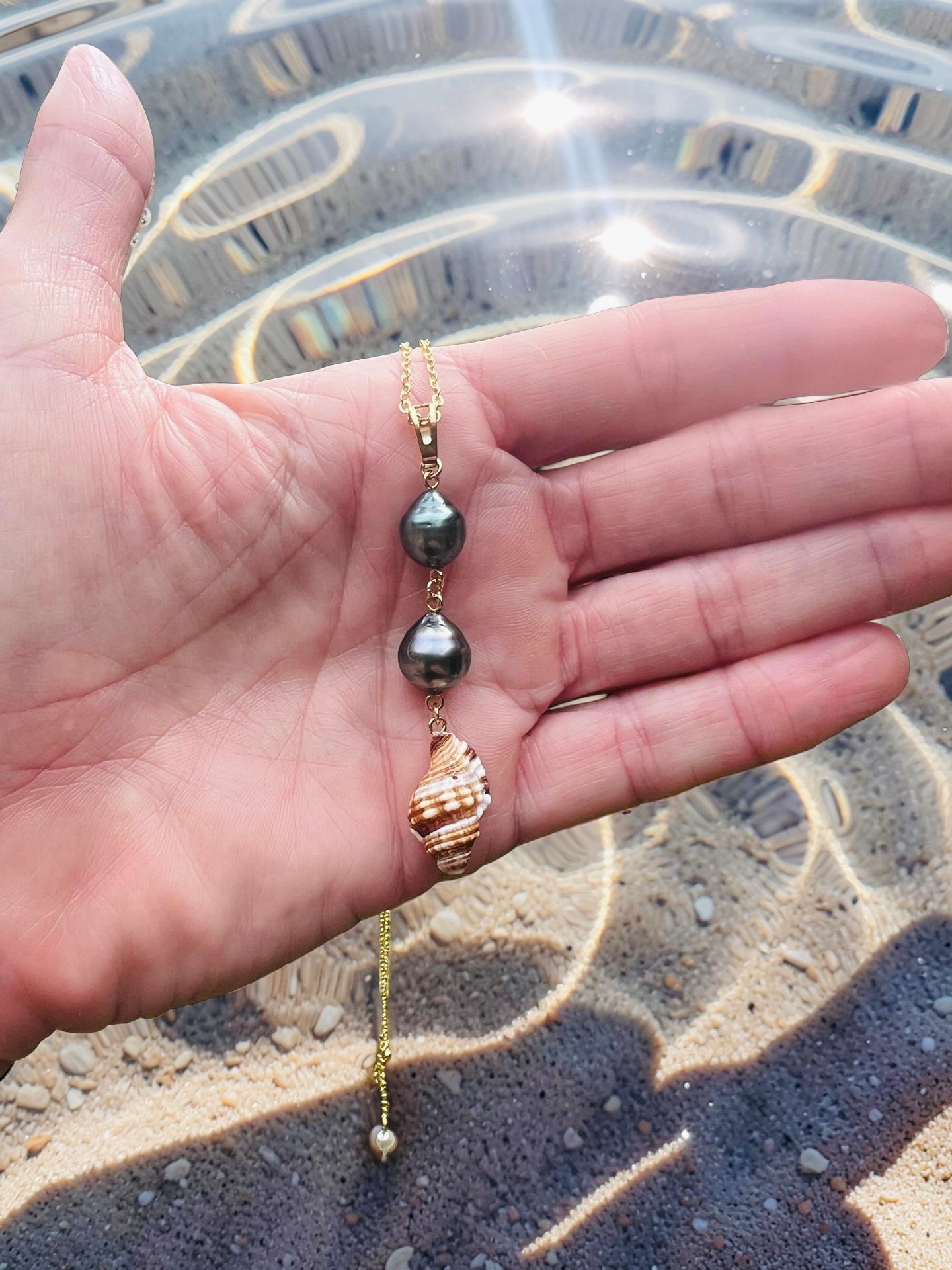 Mokulēʻia Necklace
