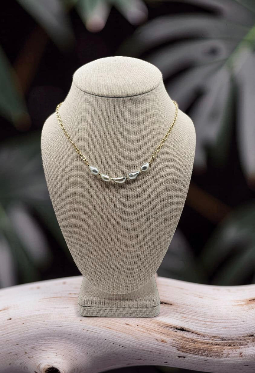 Tahitian Keshi Necklace