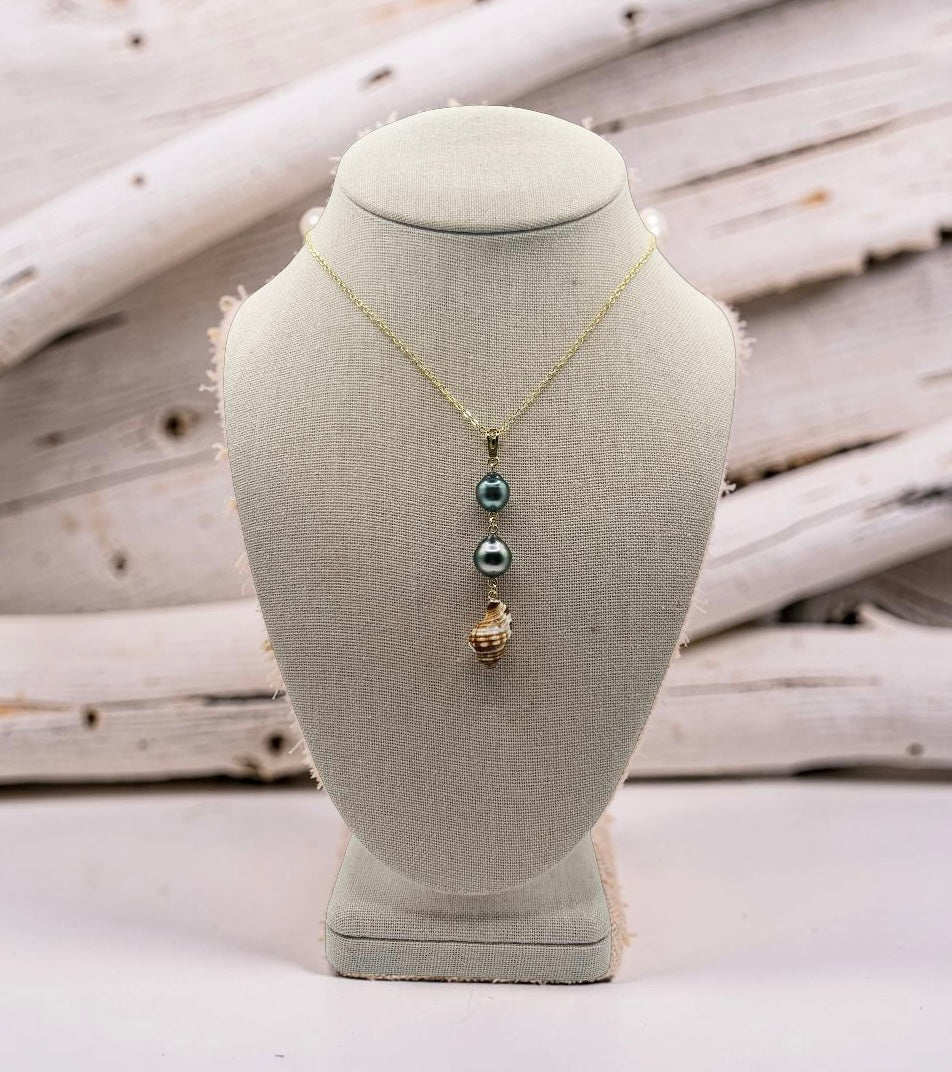 Mokulēʻia Necklace