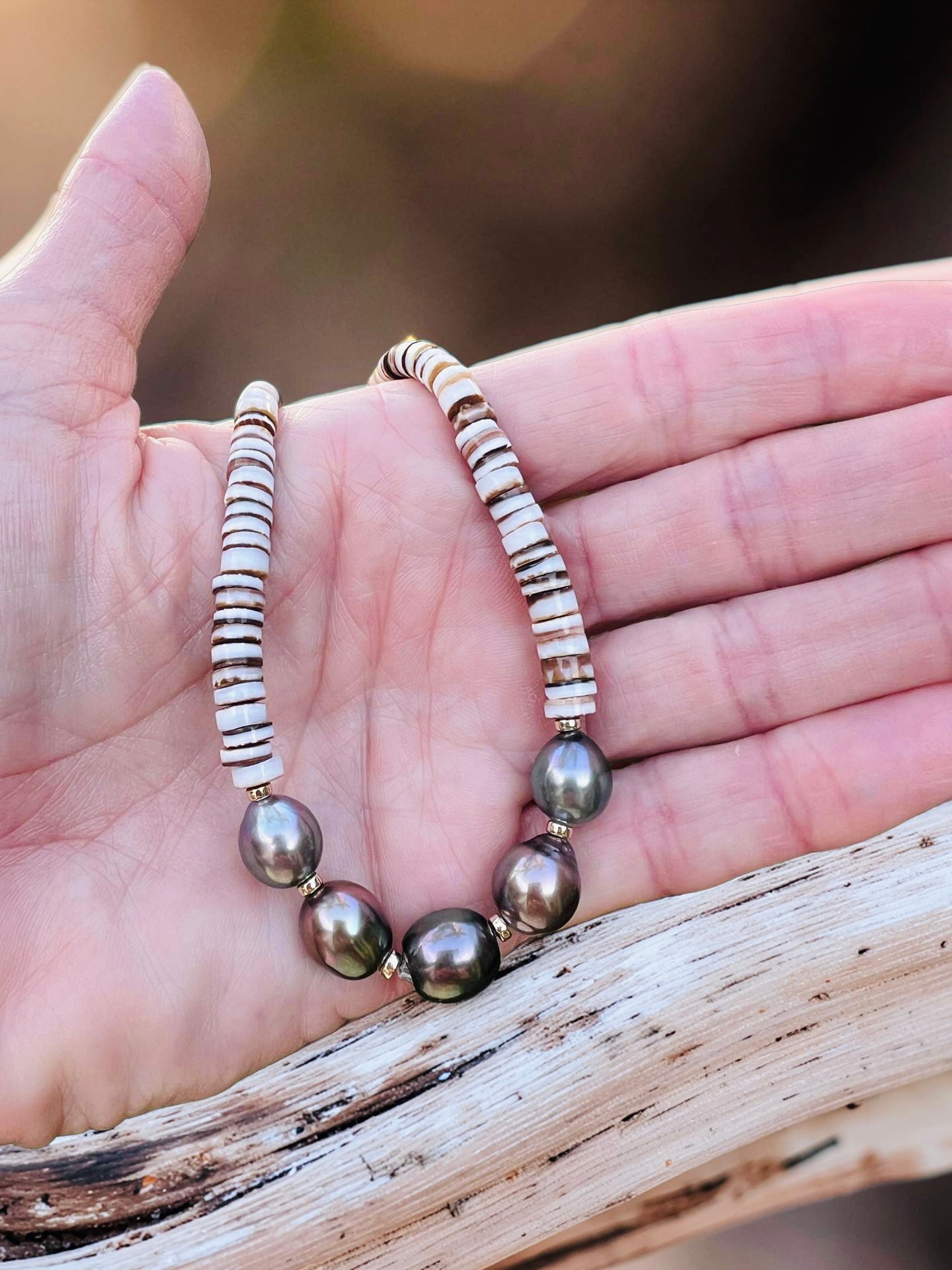 Hilo Bay Necklace