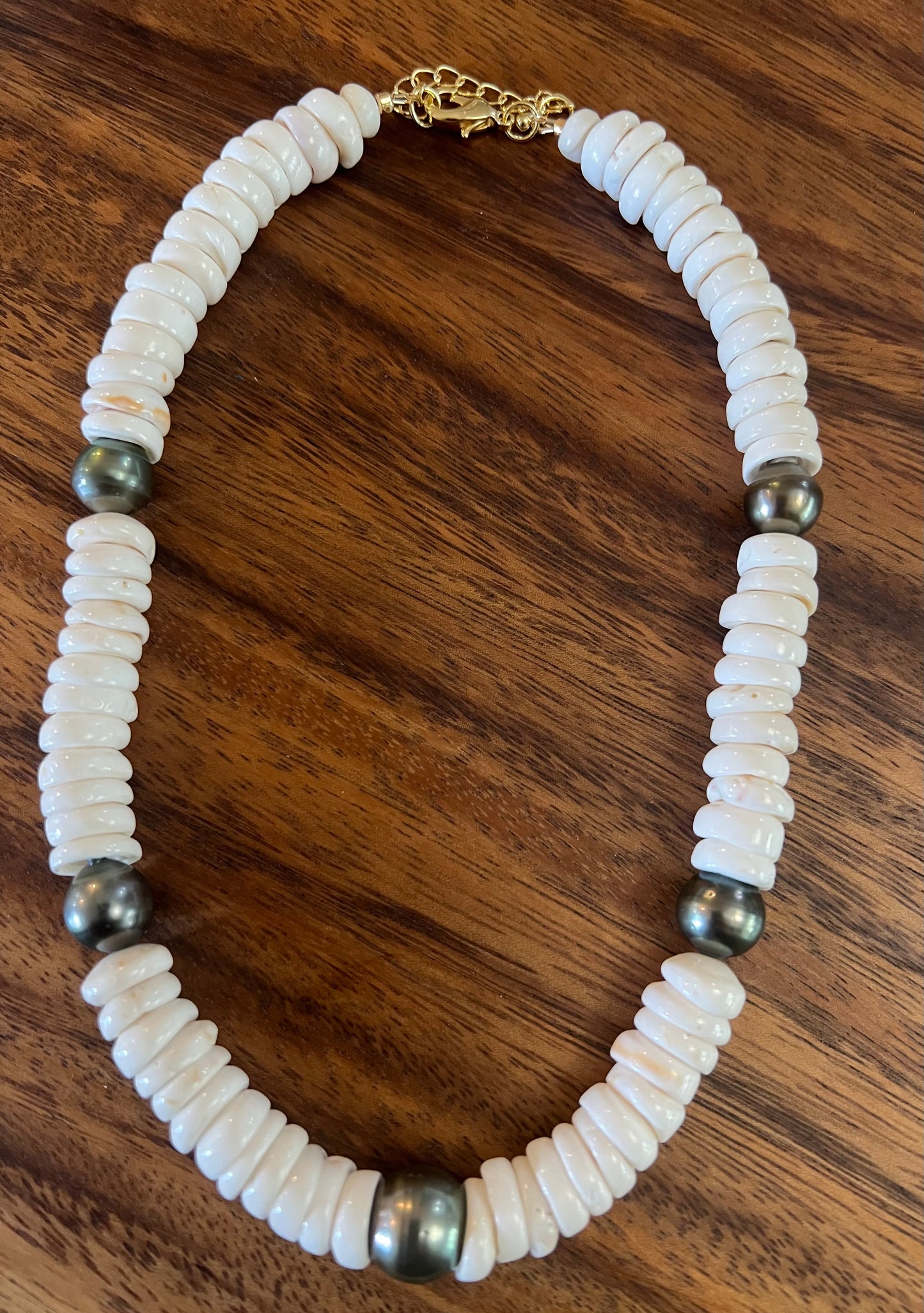 Dark Tahitian Puka Shell Necklace