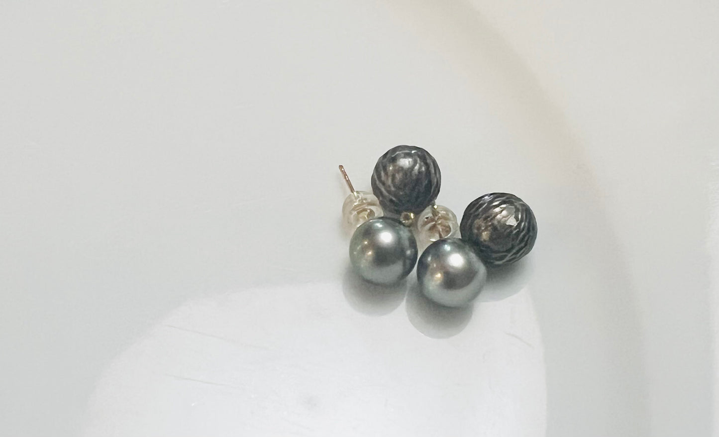 Double Tahitian Stud Earrings