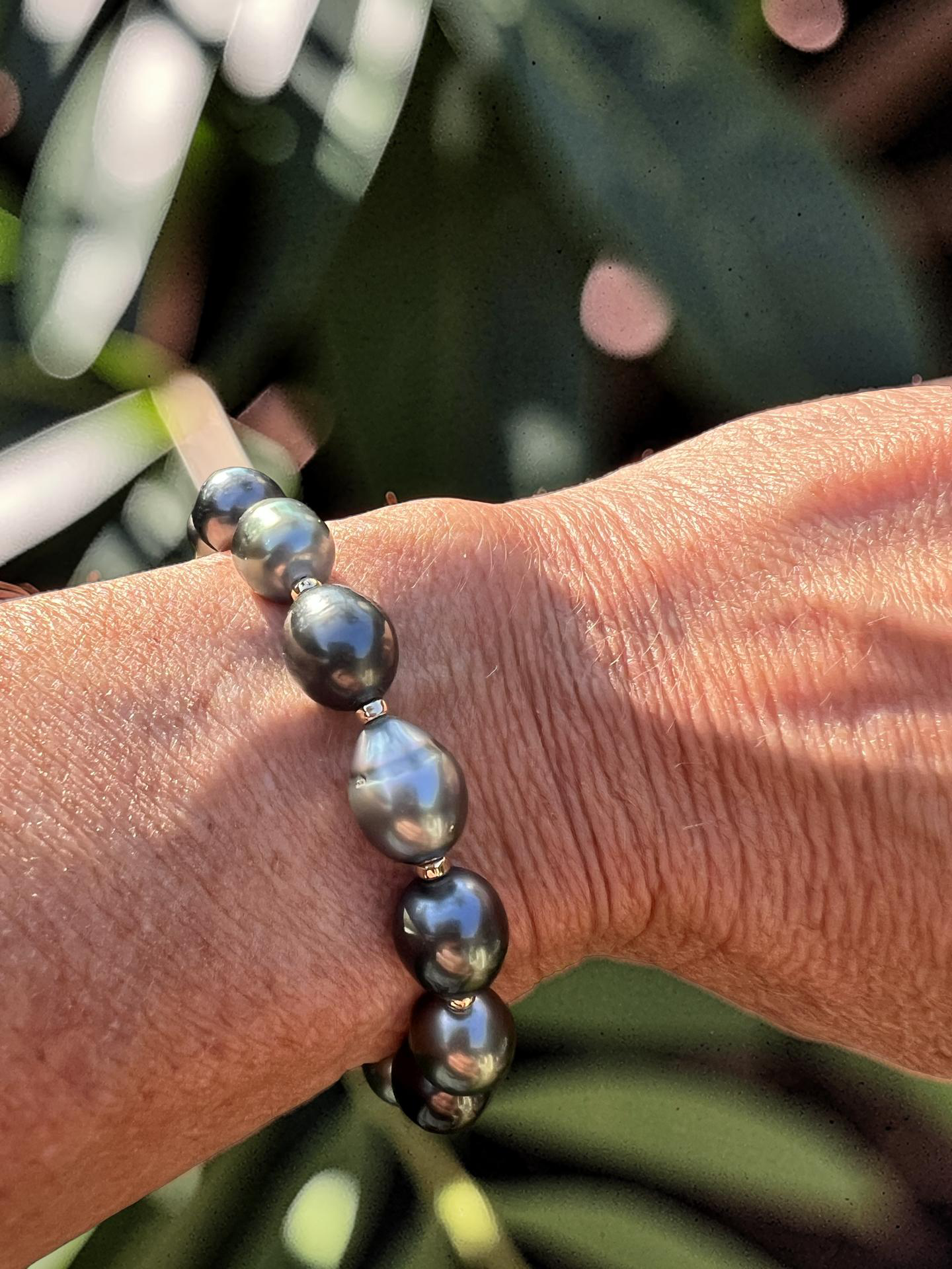 Moody Blues Tahitian Pearl Bracelet