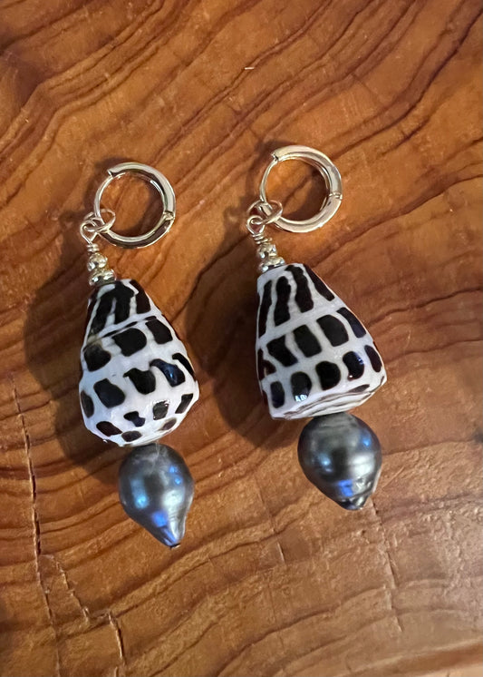 Hebrew Shell & Tahitian Huggie Earrings