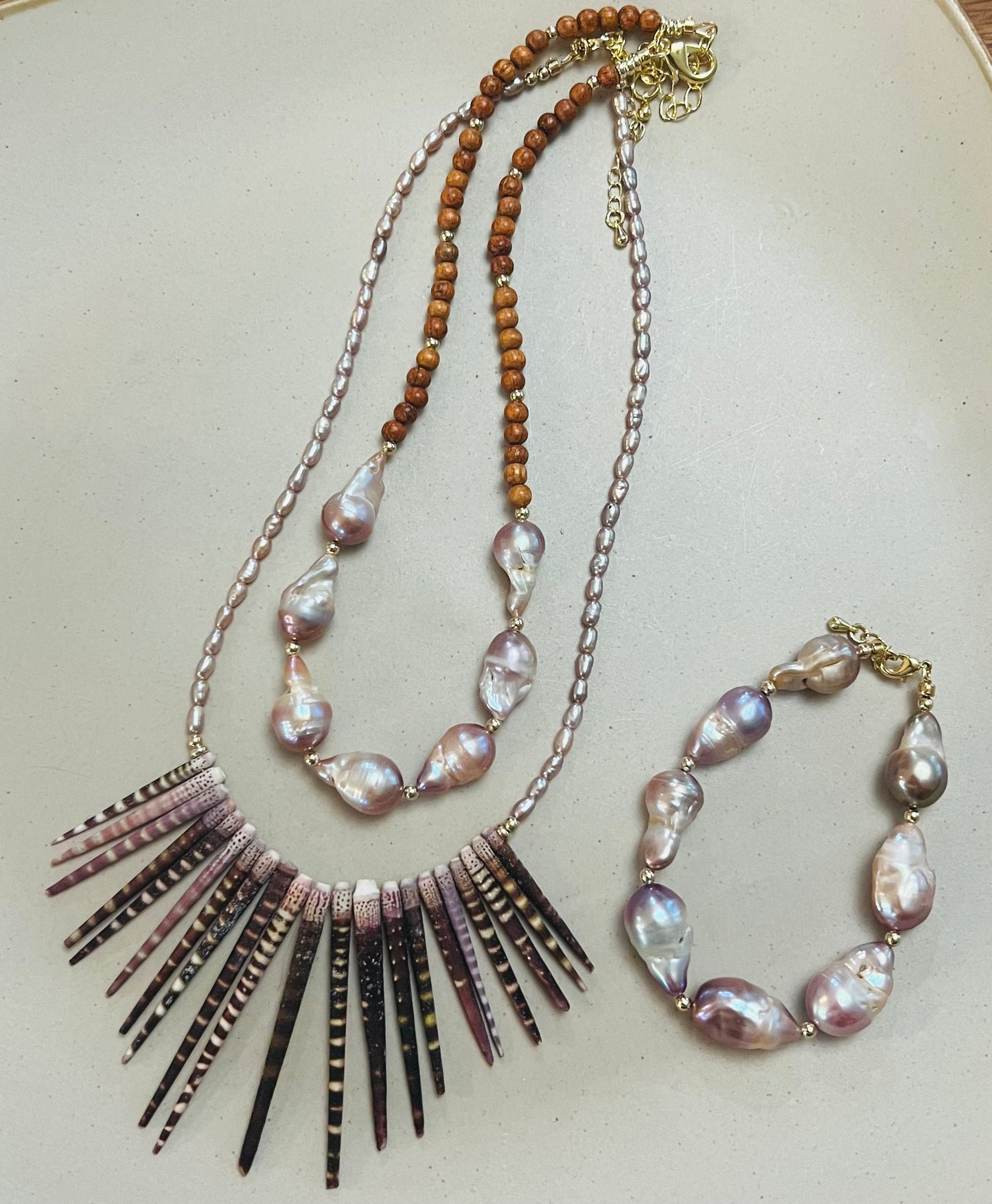 Wana Freshwater Pearl Necklace