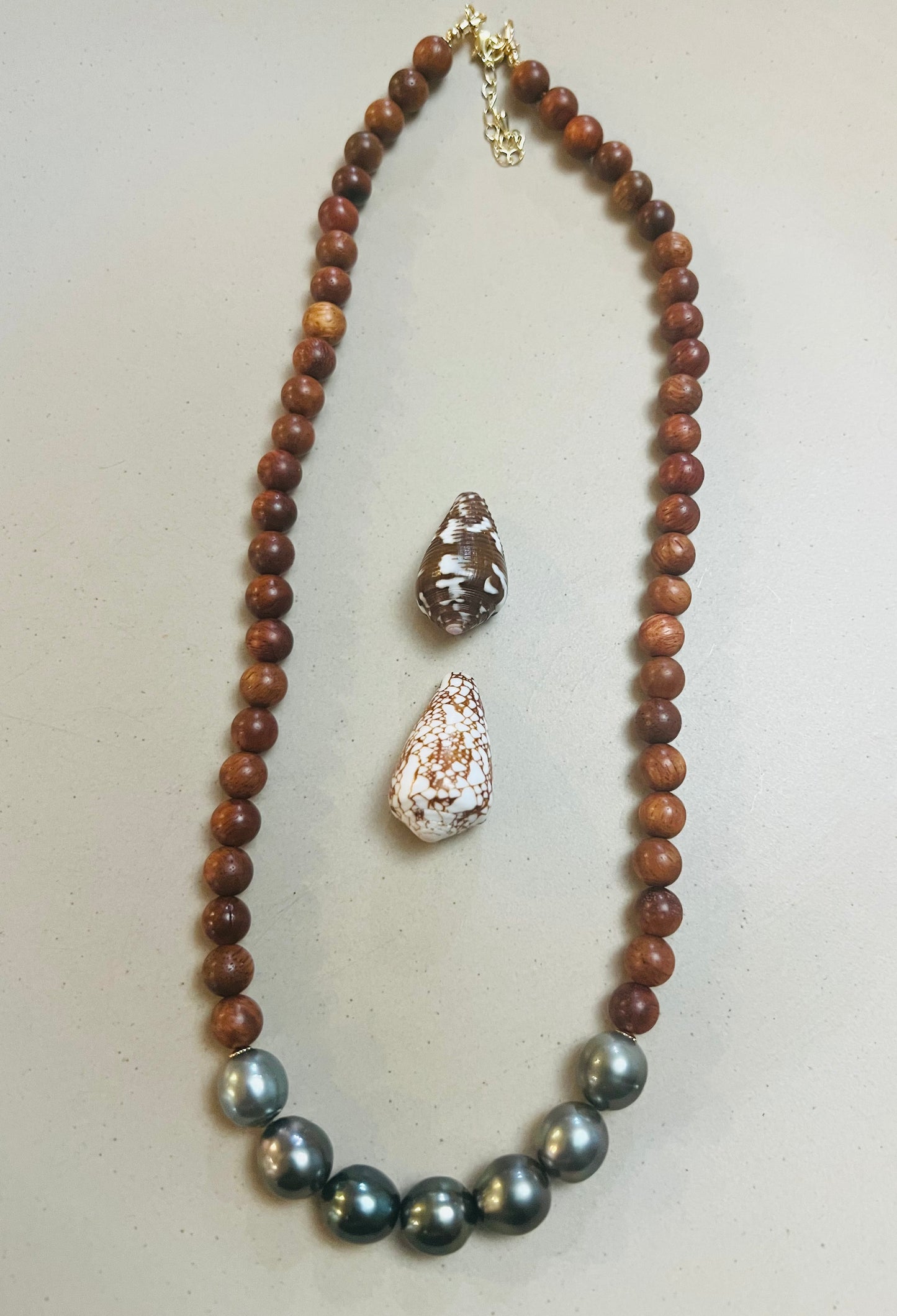 Luxe Sandalwood Necklace