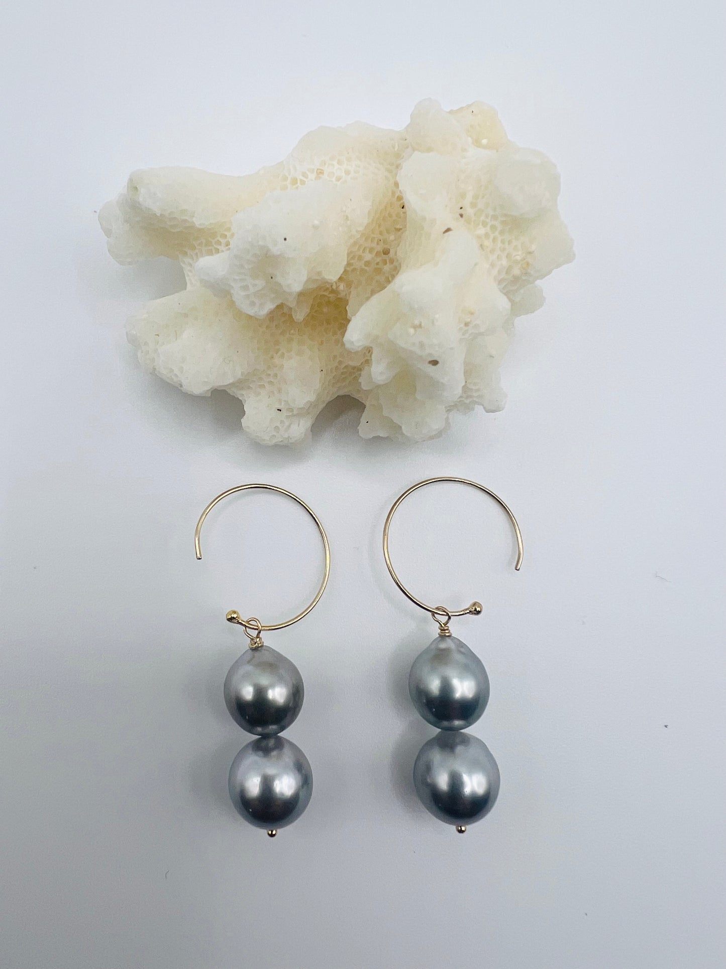 Silver Tahitian Naked Hoops