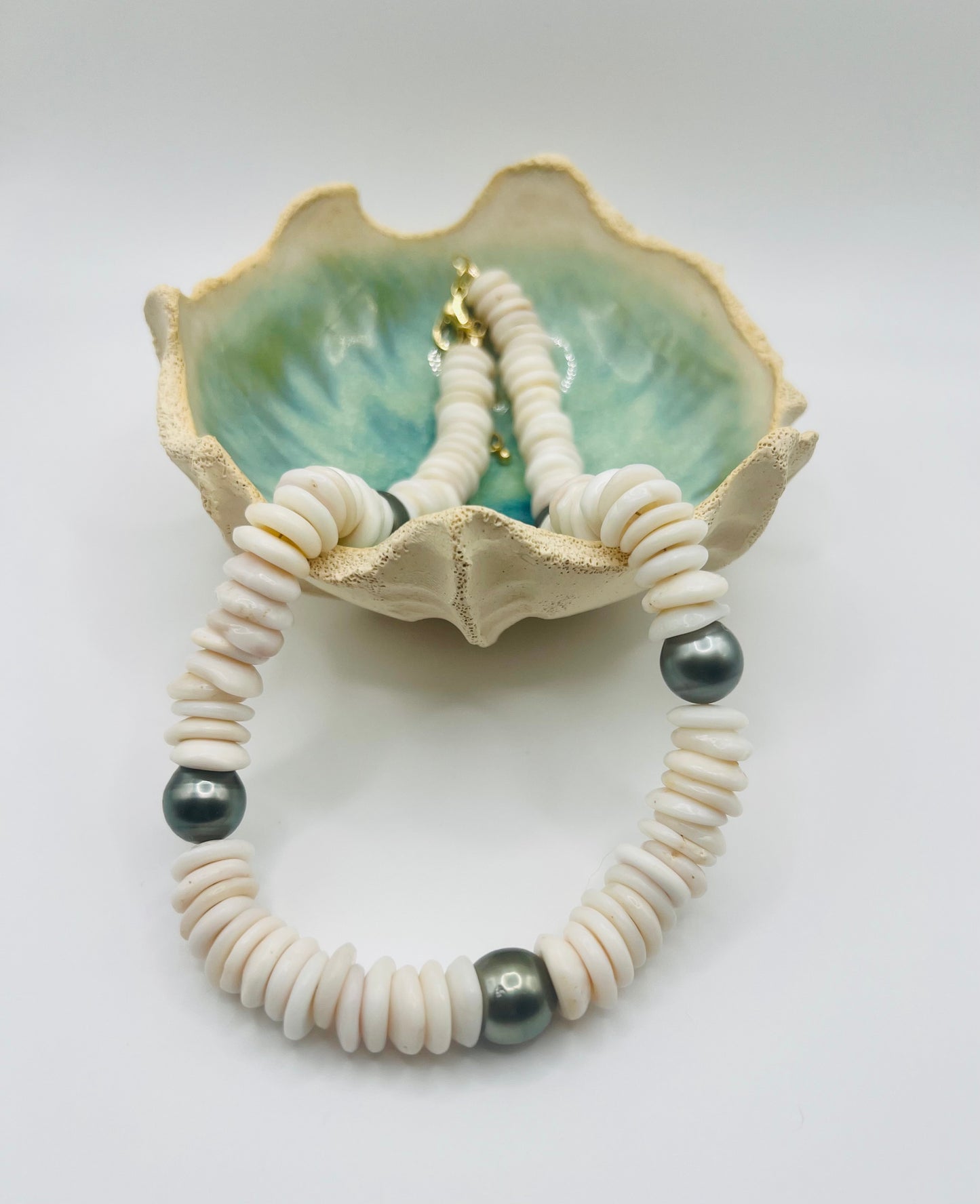 Green Tahitian & Puka Shell Necklace