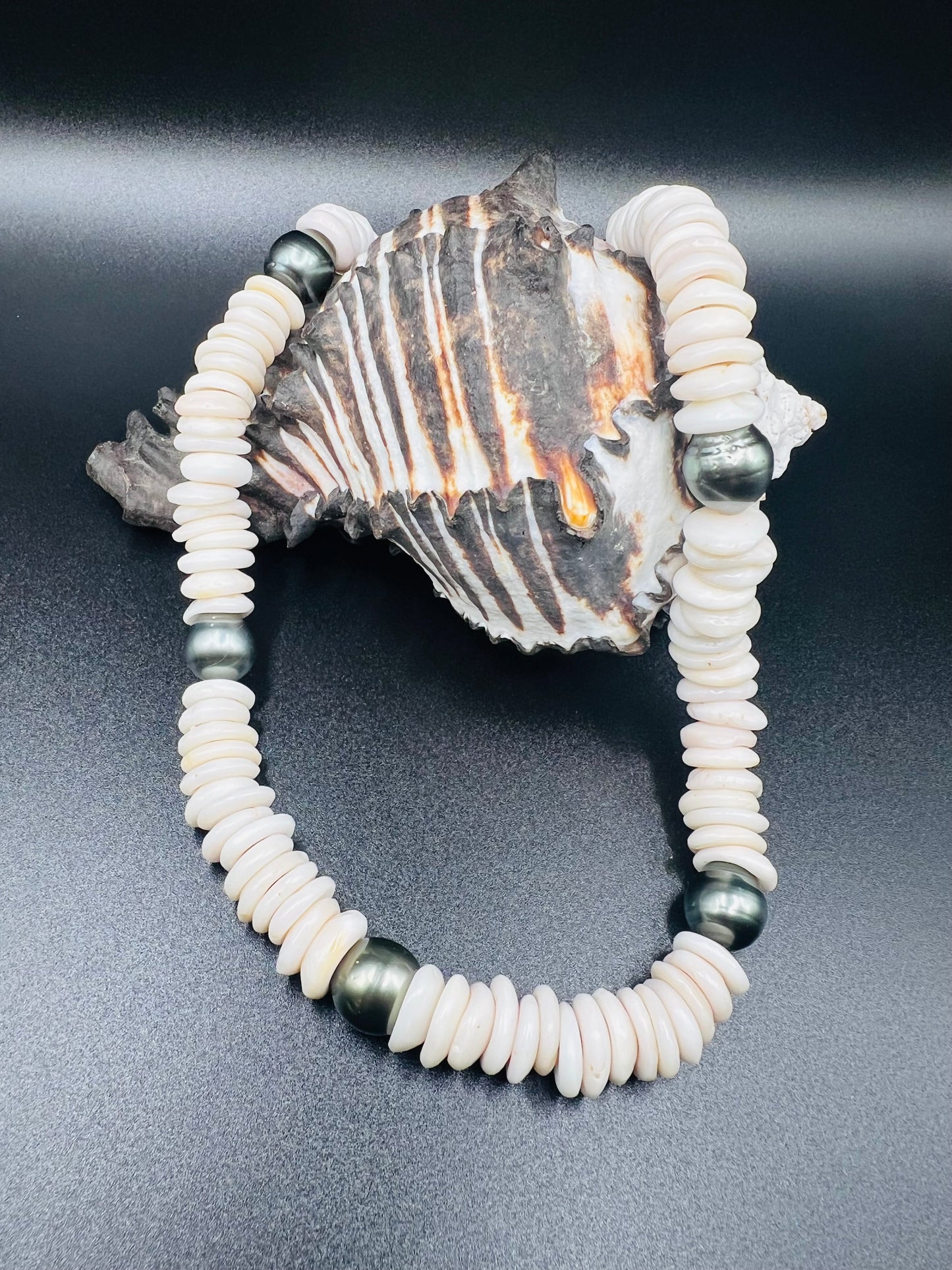 Green Tahitian & Puka Shell Necklace