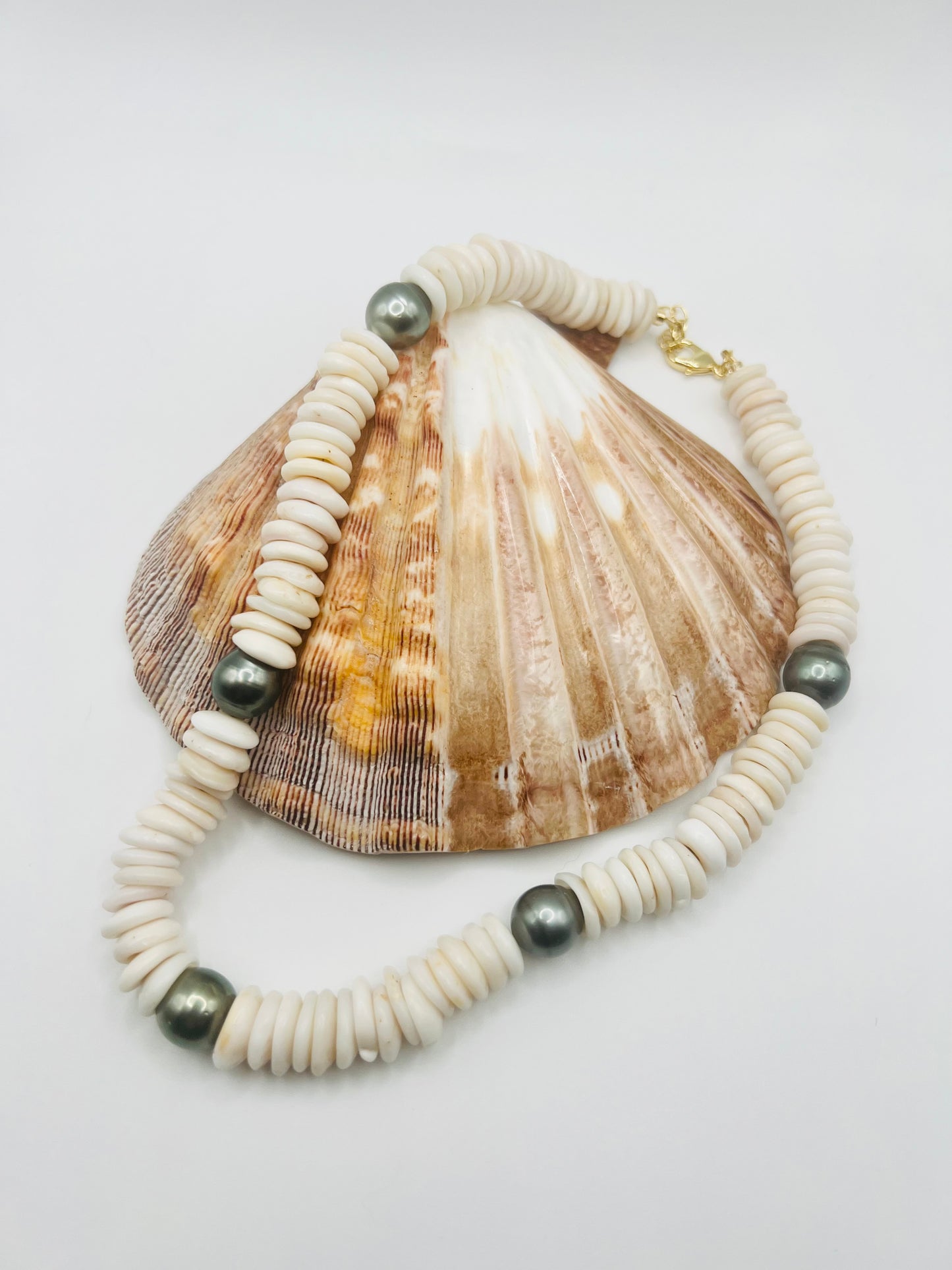 Green Tahitian & Puka Shell Necklace