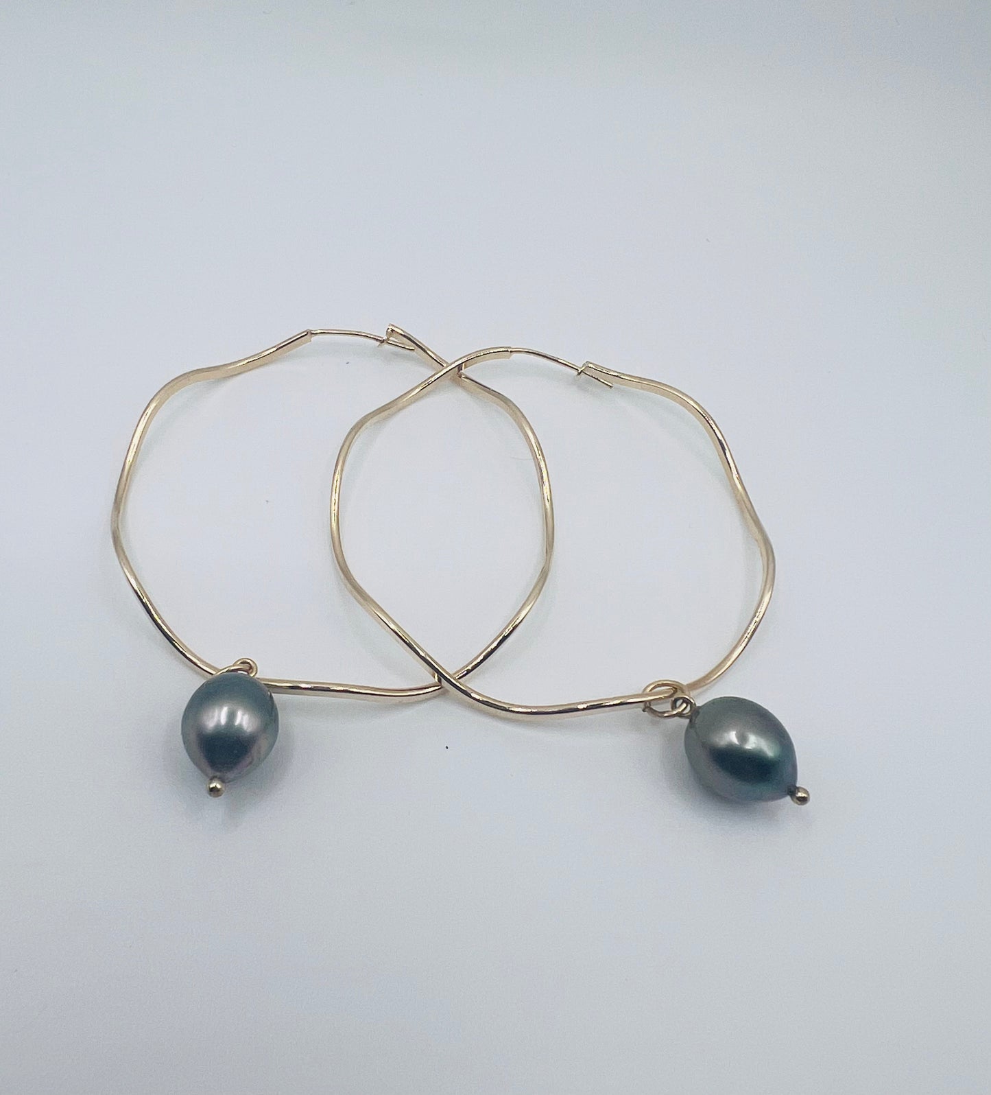 Tahitian Pearl Wavy Hoops