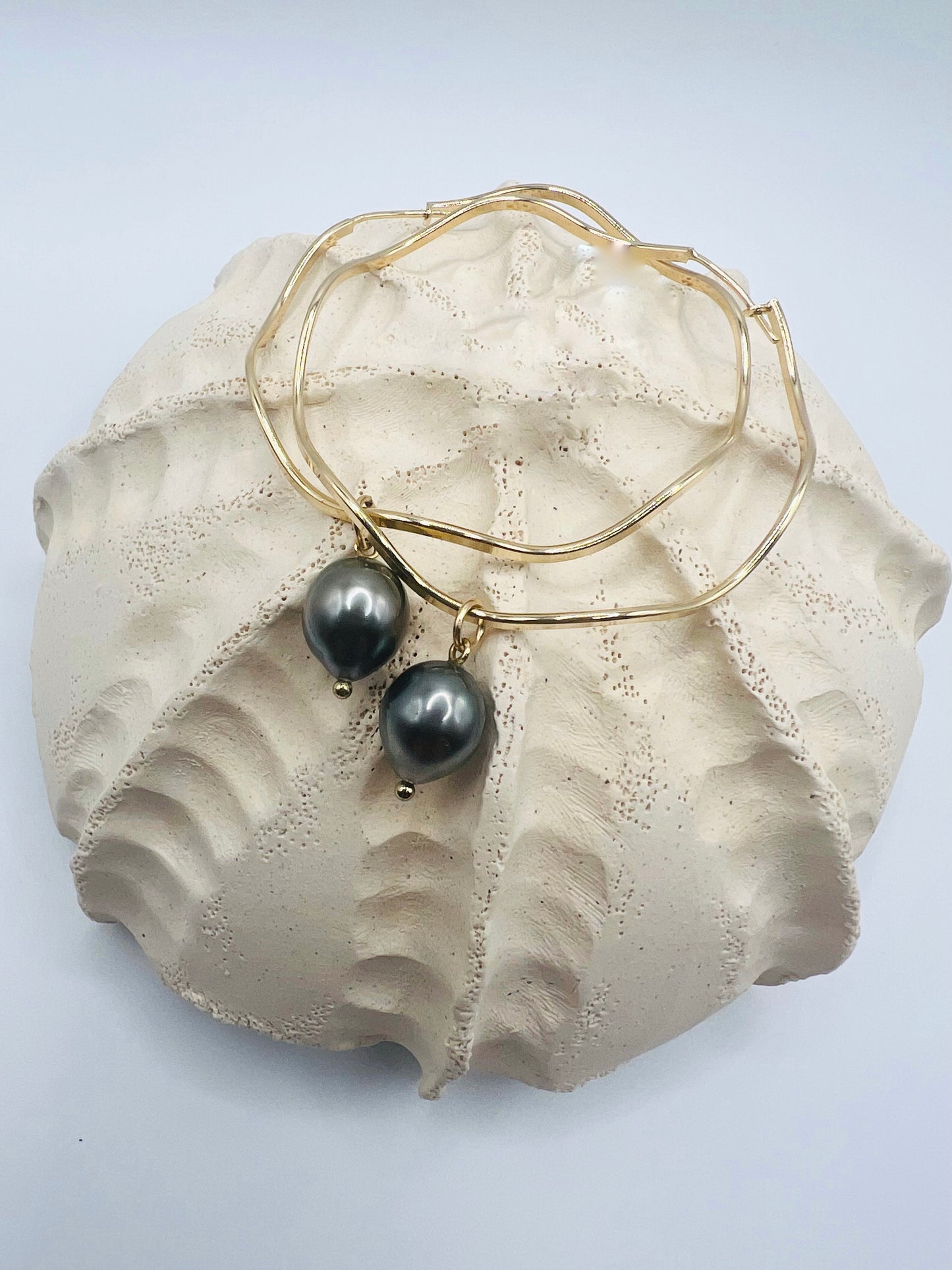 Tahitian Pearl Wavy Hoops
