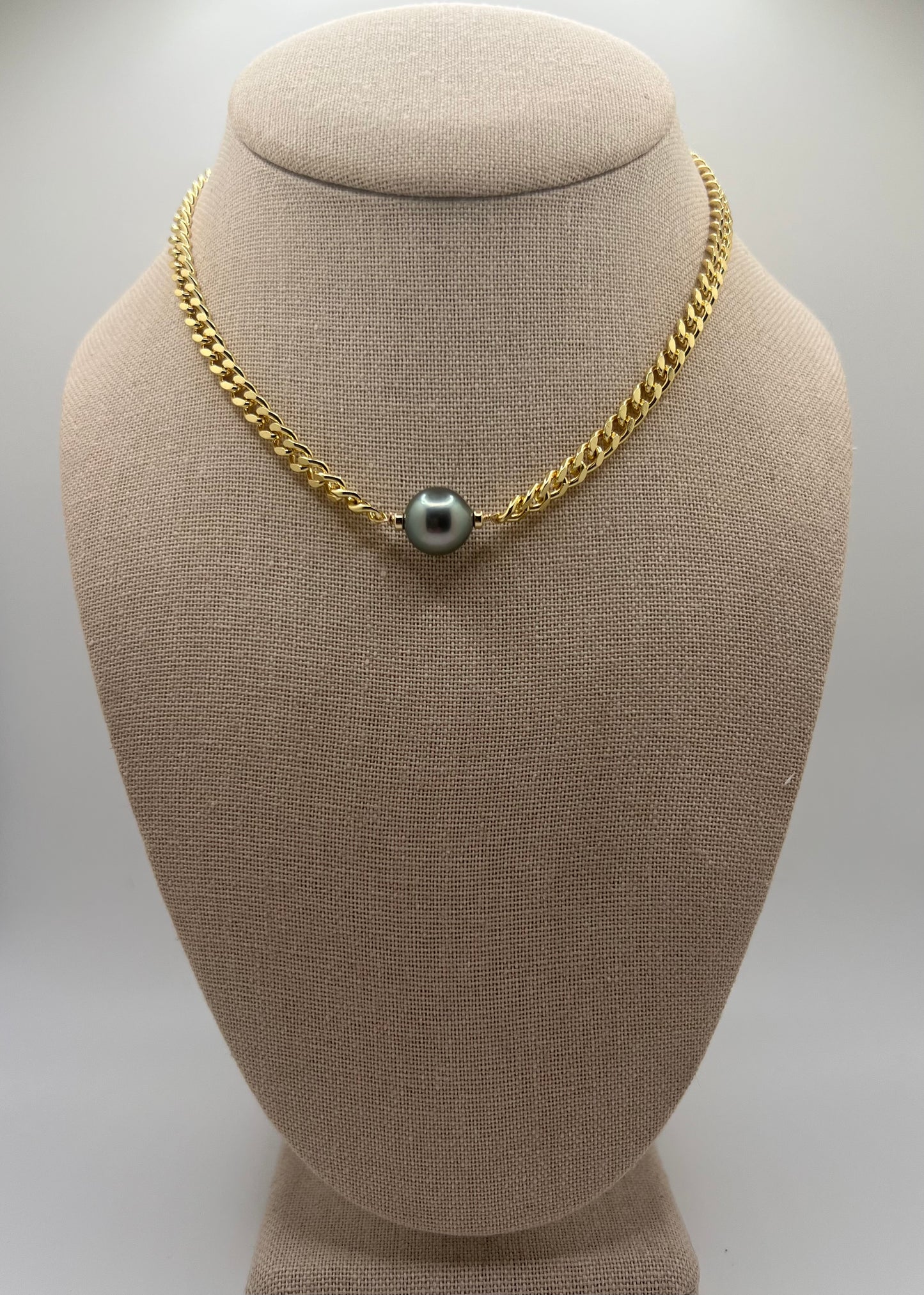 Cuban Tahitian Choker