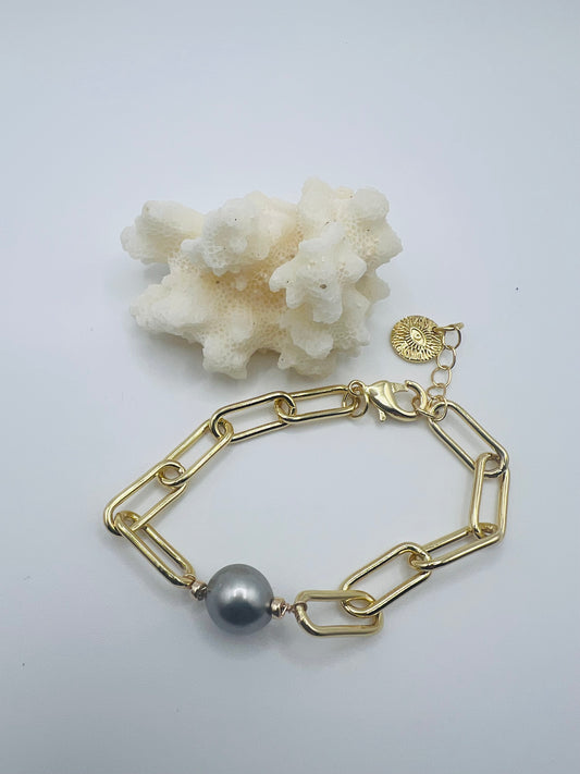 Regal Bracelet