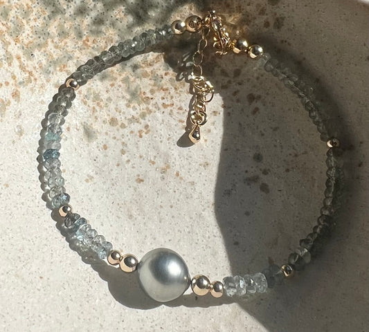 Tahitian Moss Aquamarine Bracelet