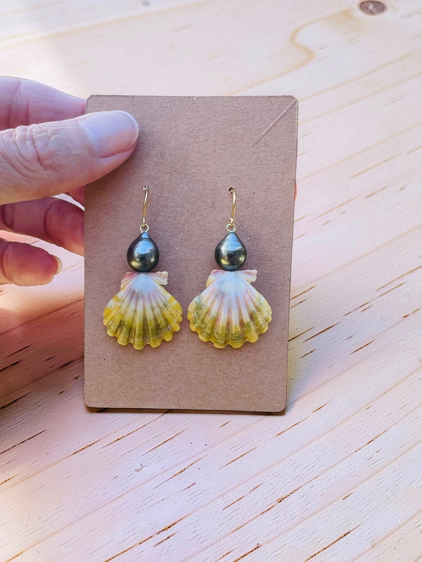 Tahitian & Sunnies Threader Earrings