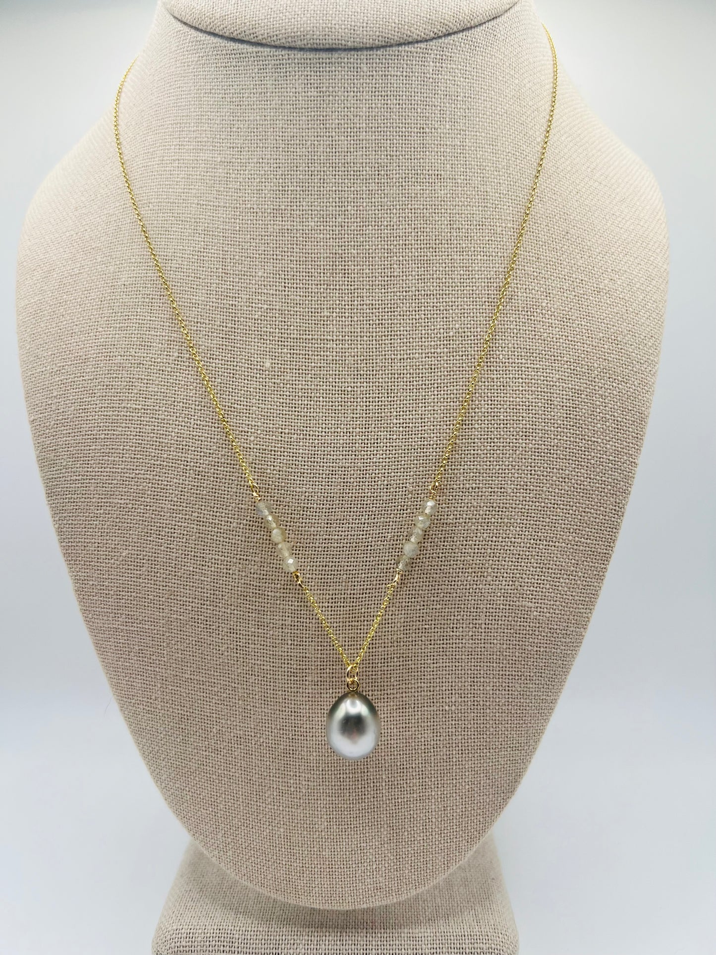 Tahitian & Labradorite Pendant Necklace