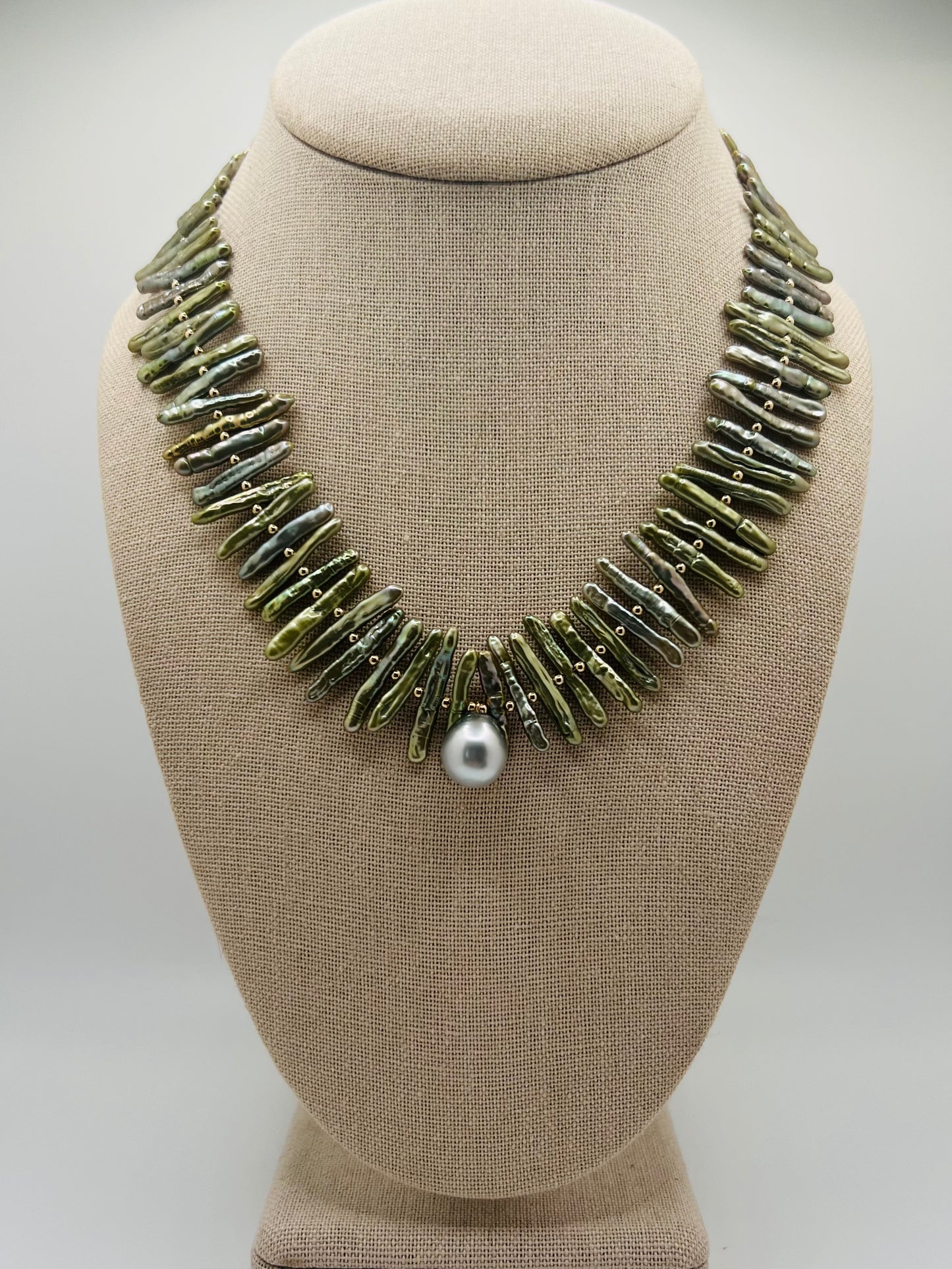 Limu Tahitian Necklace