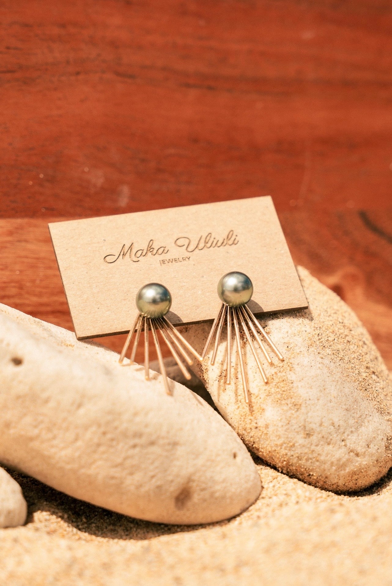 Sun Ray Studs