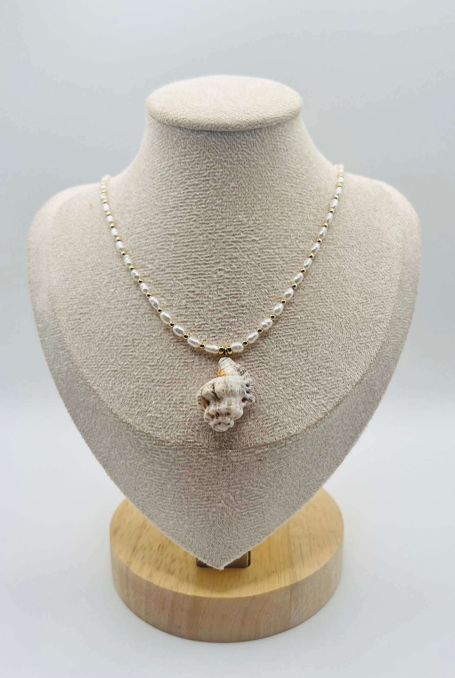 Beach Walk Necklace - Triton