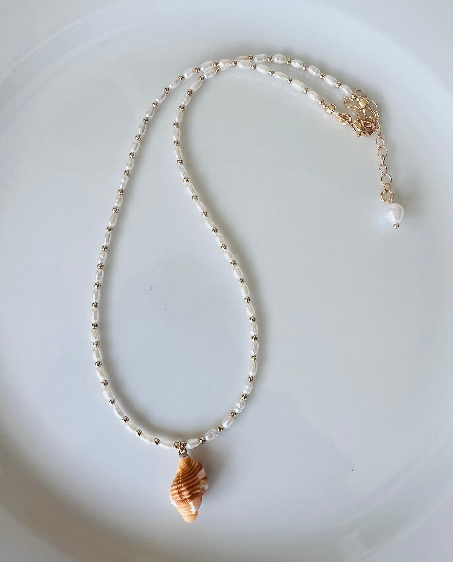 Beach Walk Choker Necklace - Triton
