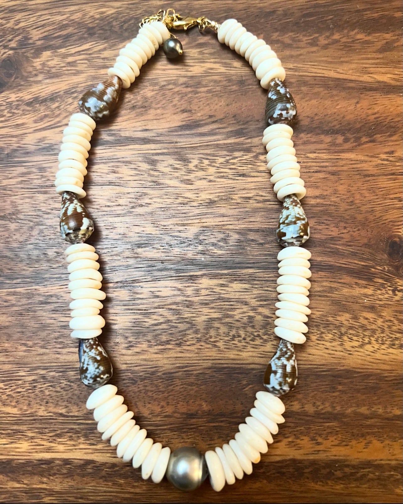Tahitian Cat Cone & Puka Shells