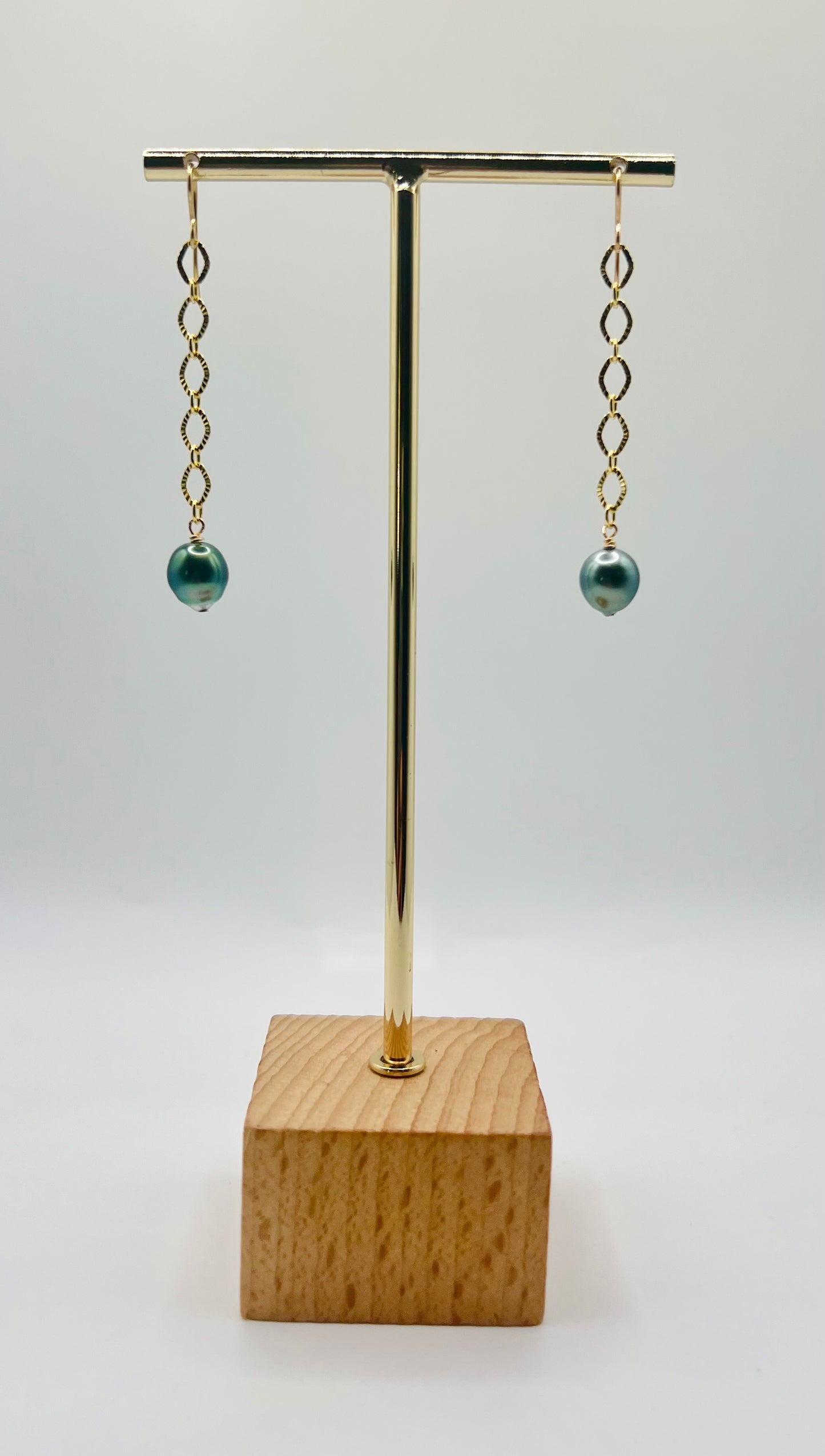 Tahitian Starburst Chain Earrings