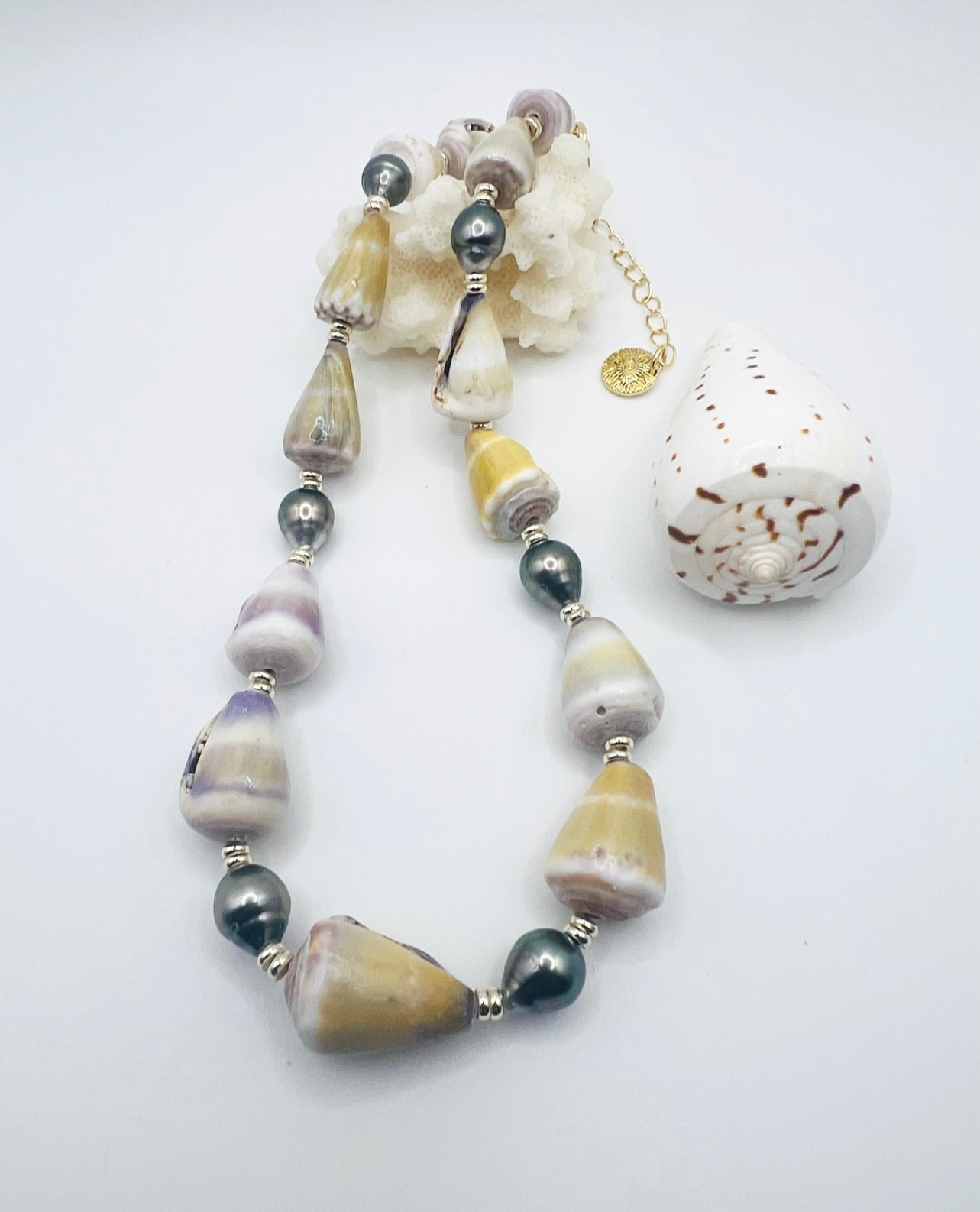 Hawaiian Candy Corn Necklace - Light