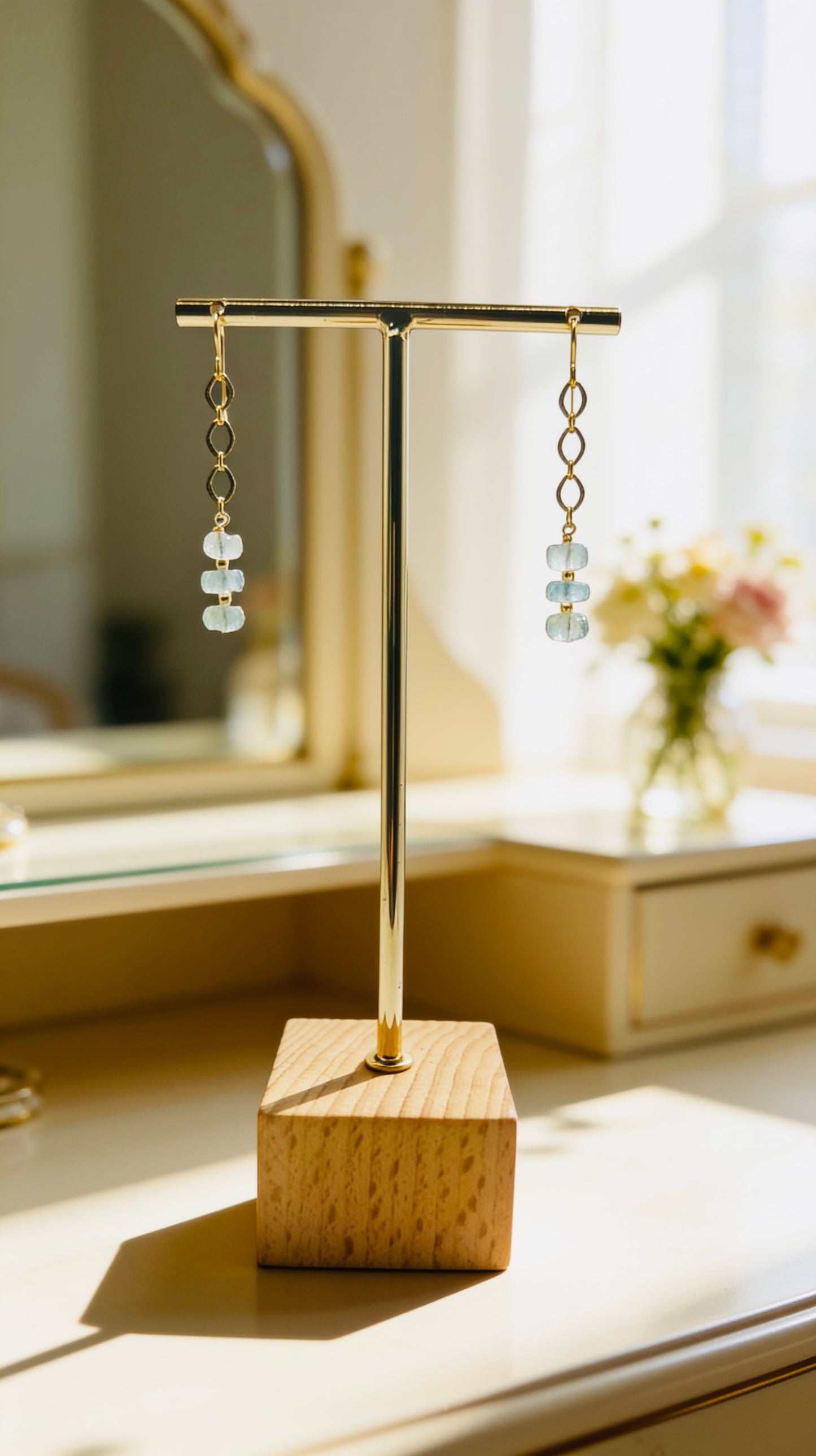 Moss Aquamarine Starburst Chain Earrings