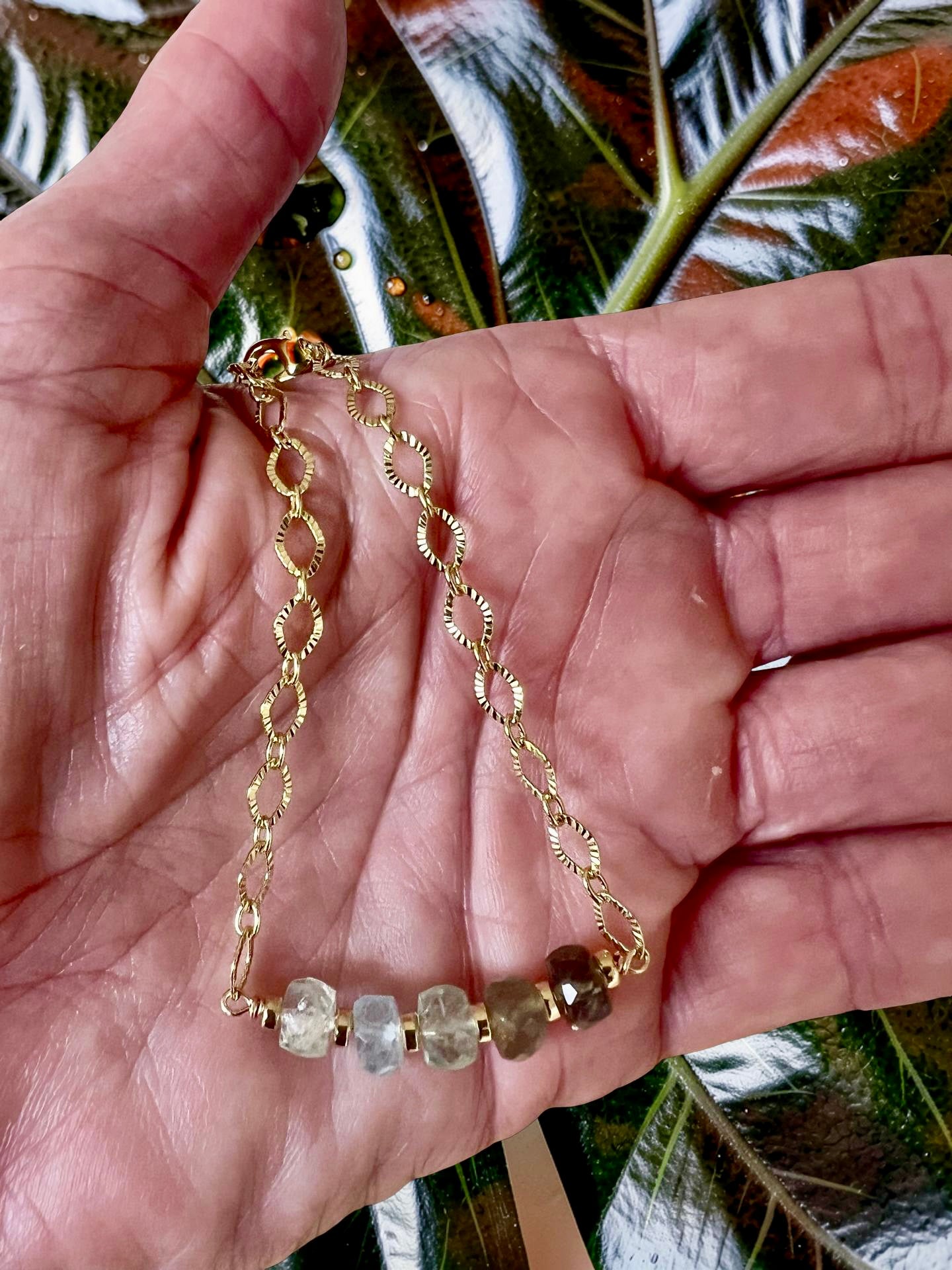 Moss Aquamarine Starburst Chain Bracelet