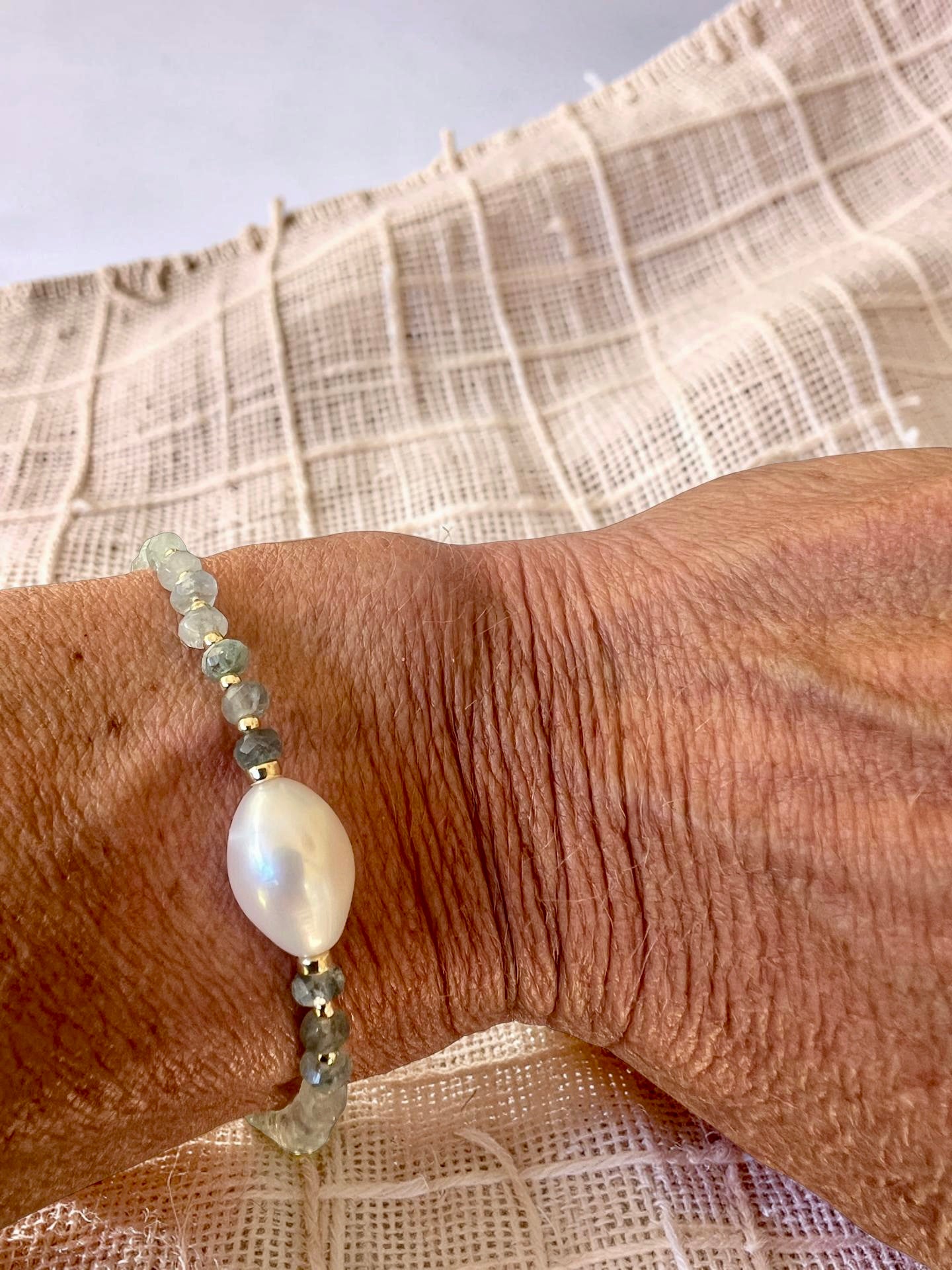 Moss Aquamarine & Freshwater Pearl Bracelet
